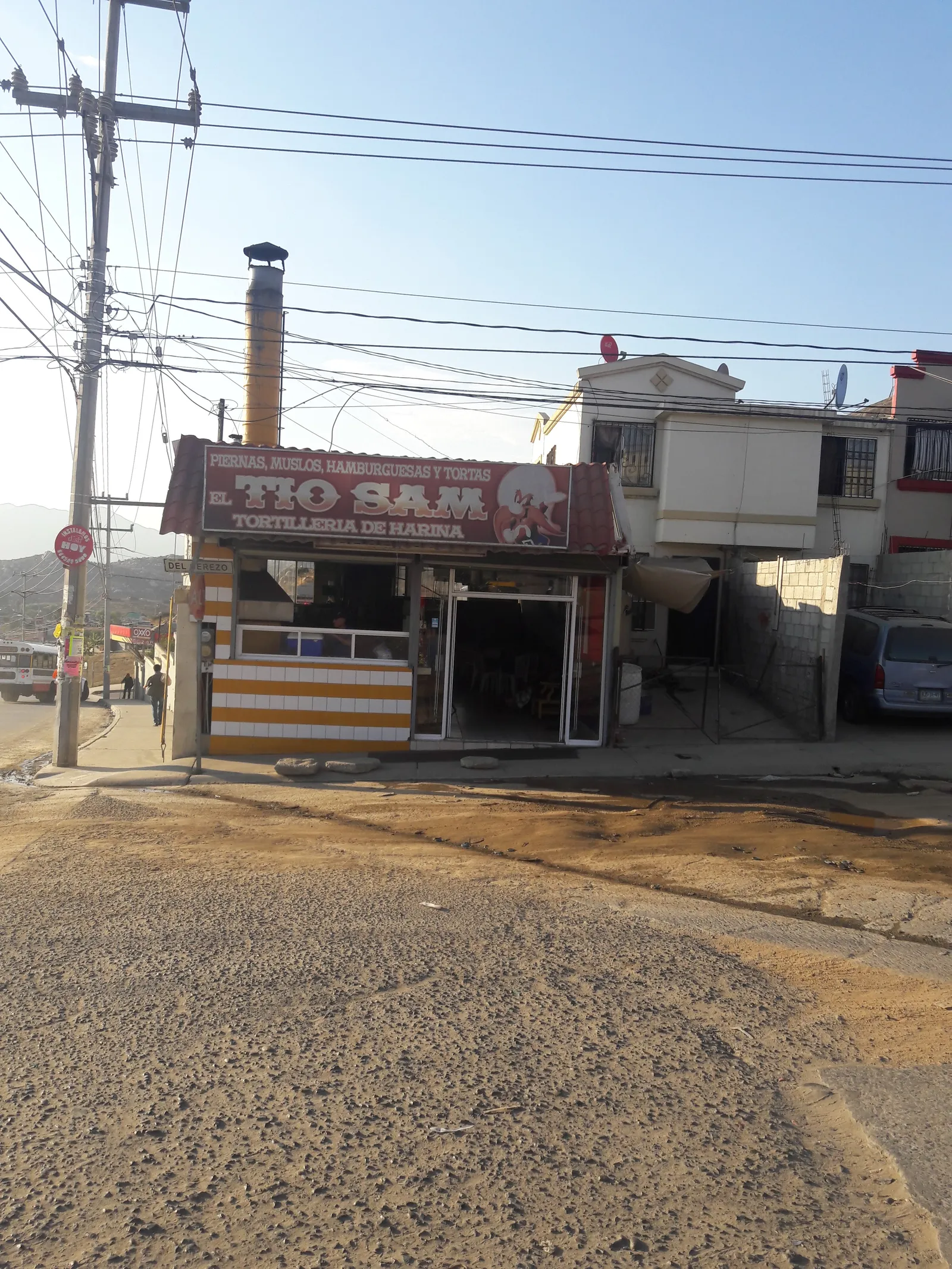 Pollos El Tío Sam image 3