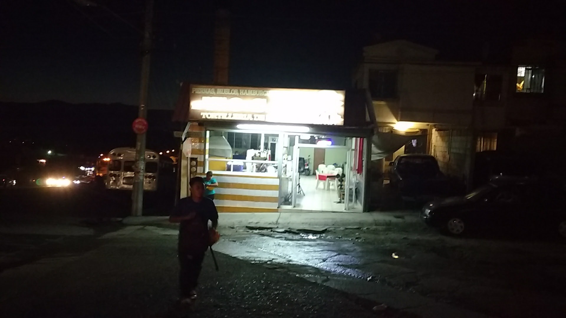 Pollos El Tío Sam image 10