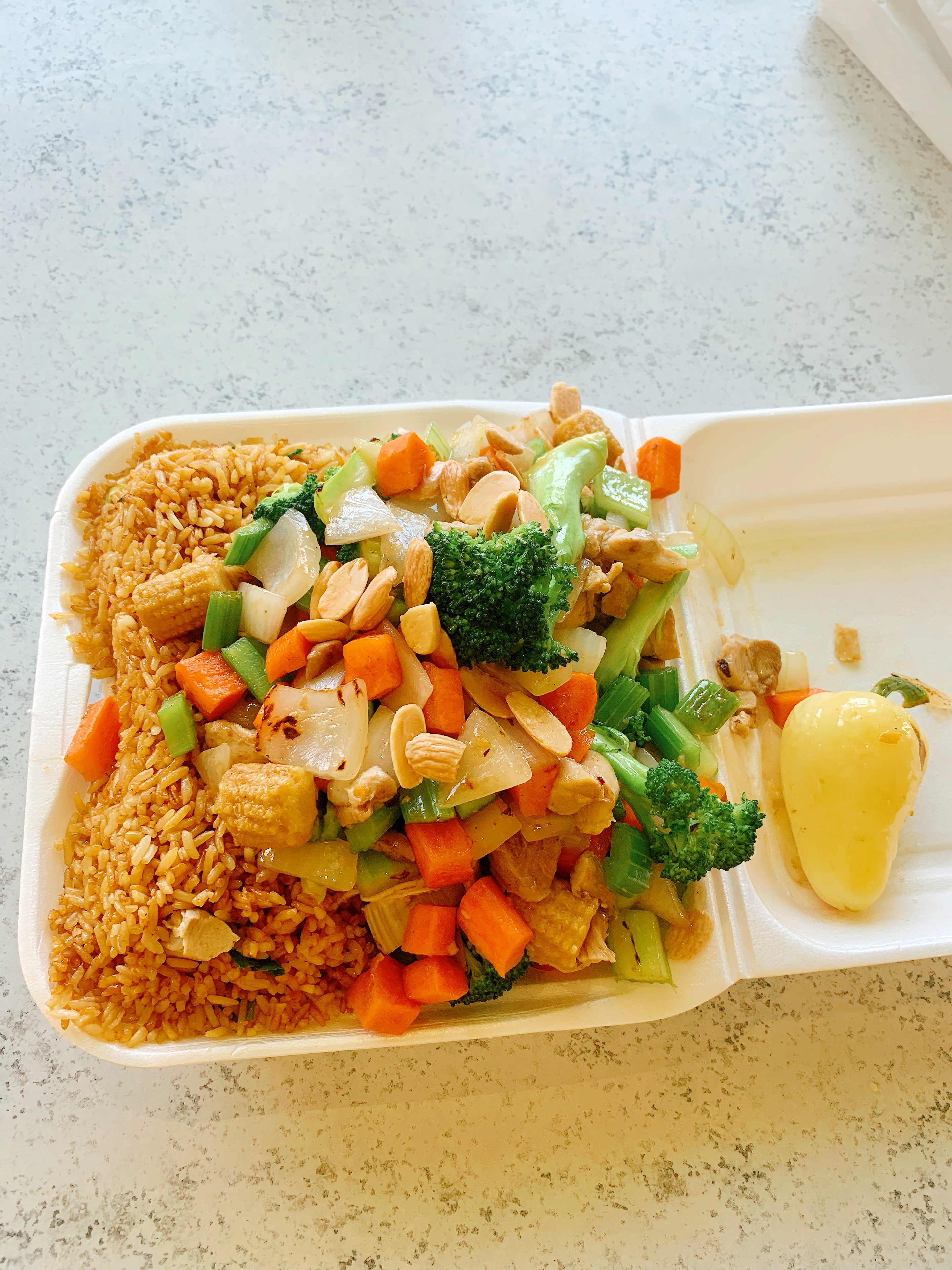 FU GUI CITY comida china image 10