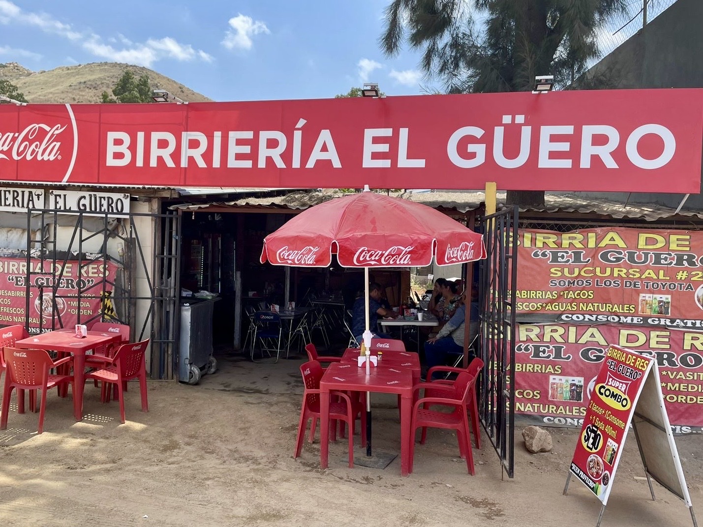 Birrieria El Güero image 2