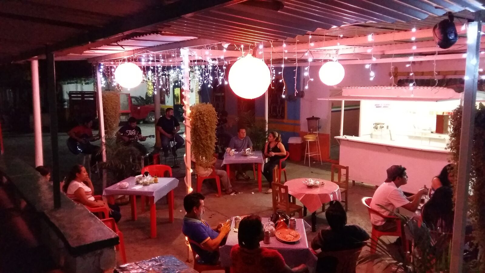 Cenaduria "La Villita" image 3