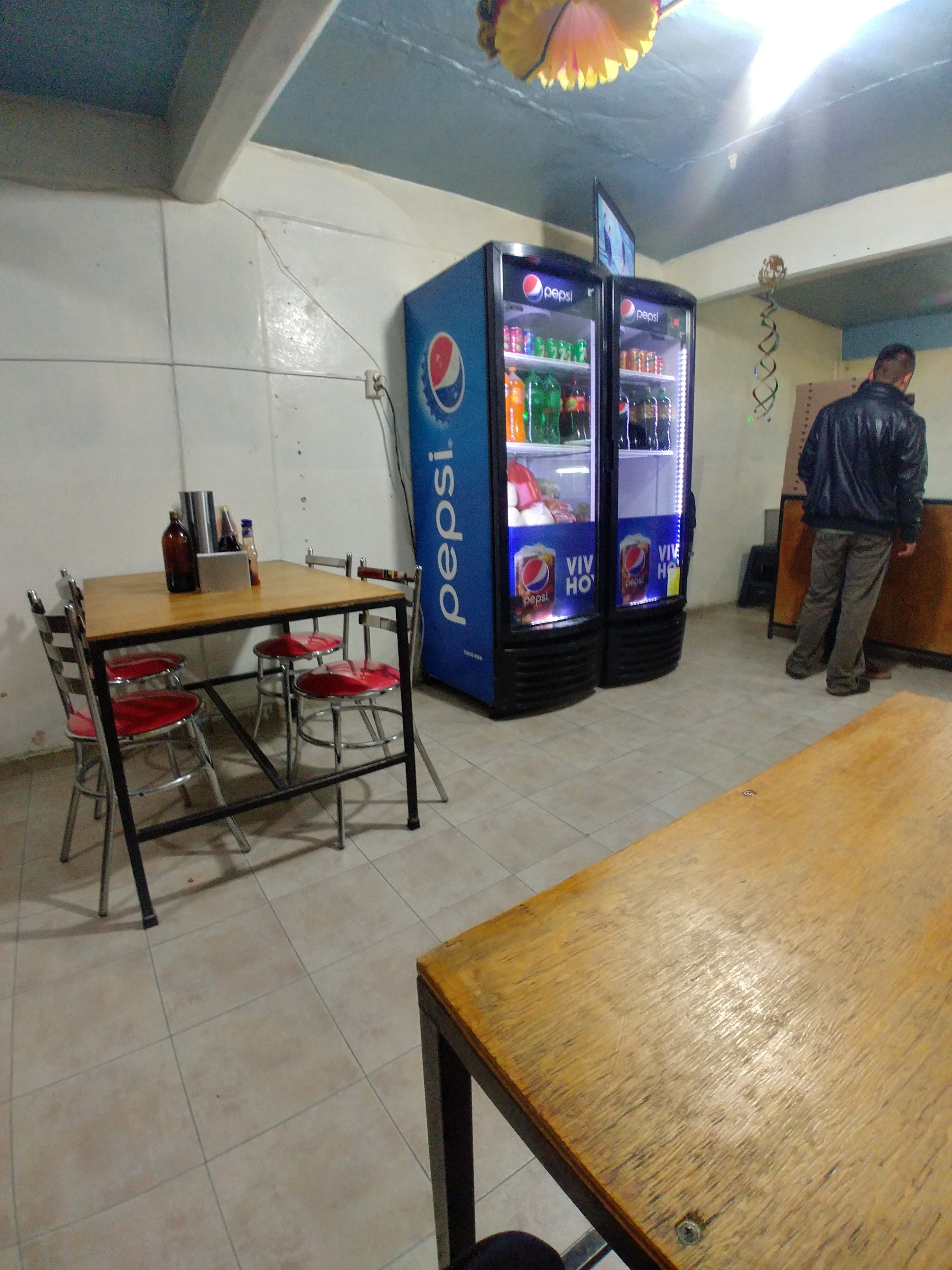 pizzeria vikis II image 6