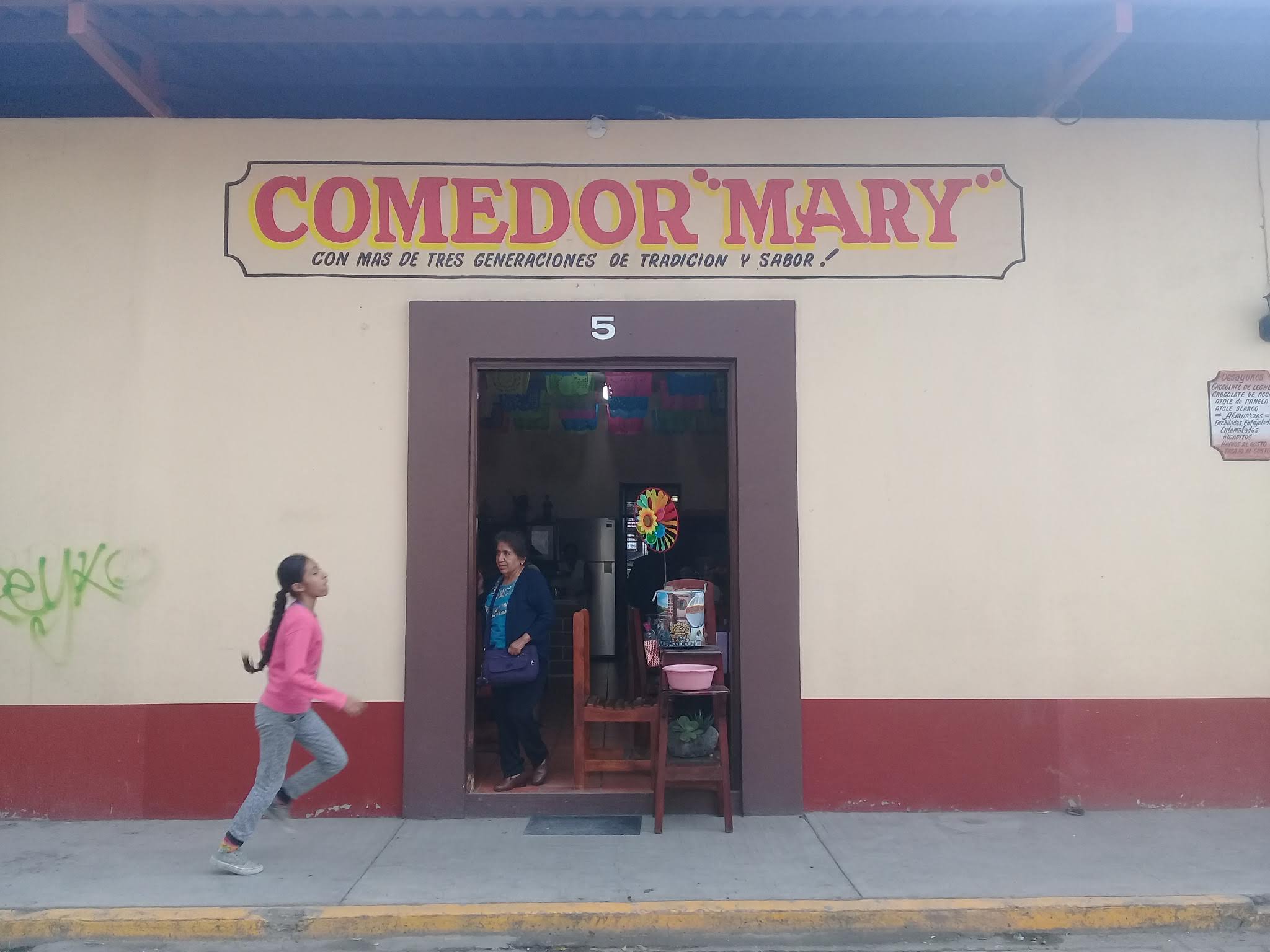 Comedor Mary image 3