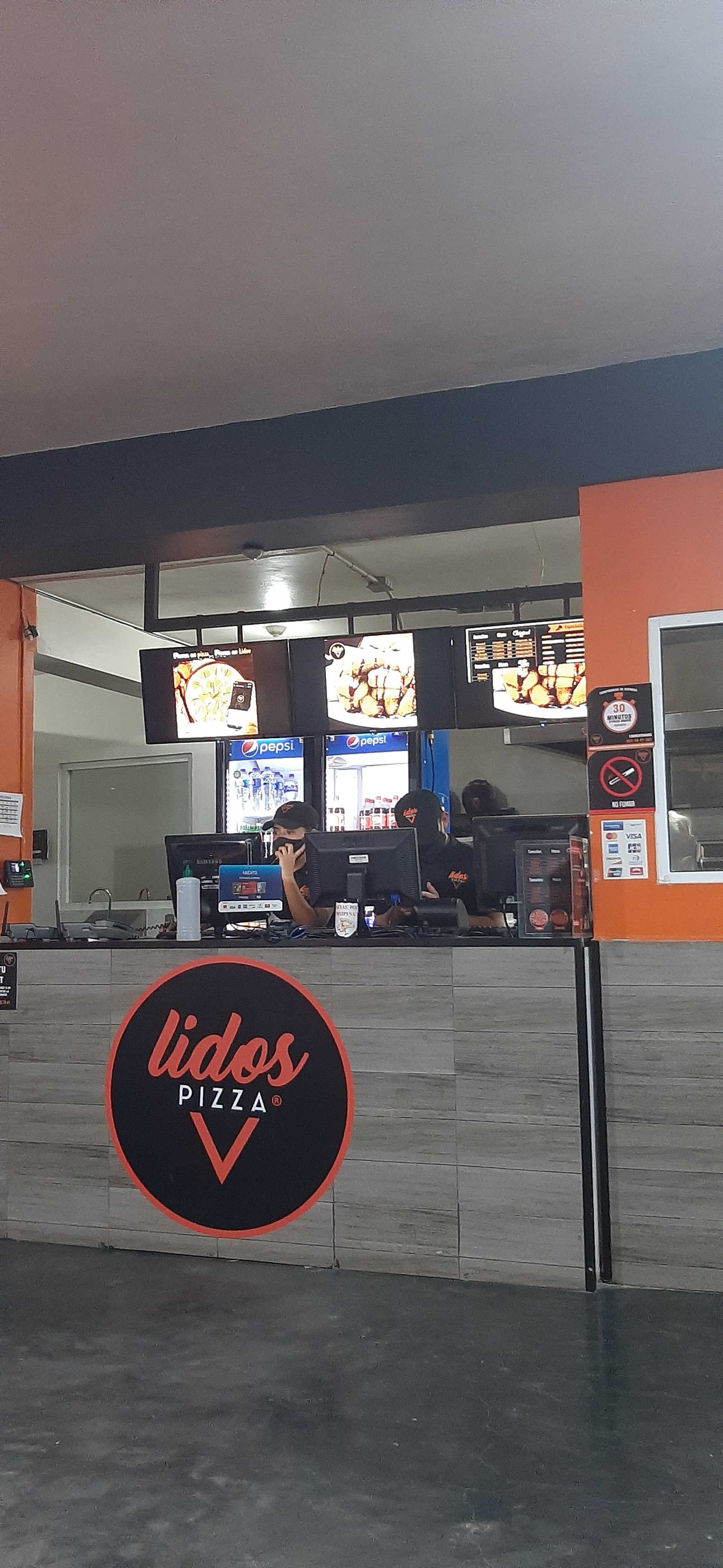 Lidos Pizza Vicente Guerrero (crucero Y) image 8