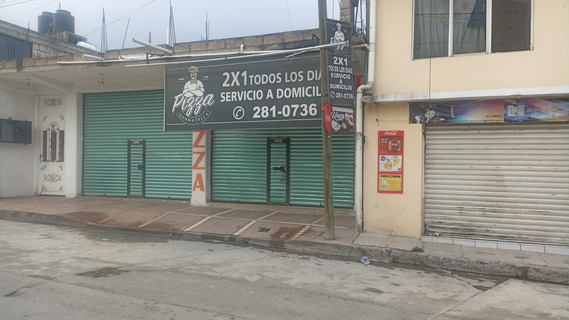 Donnatella pizza image 1