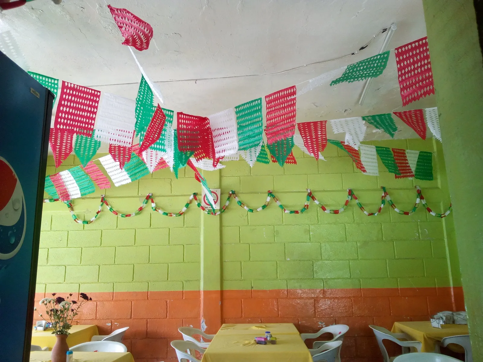 Tacos y Salsa image 1