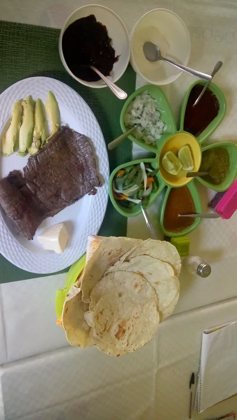 Tacos y Salsa image 2