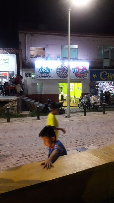 Kore's Pizza image 6