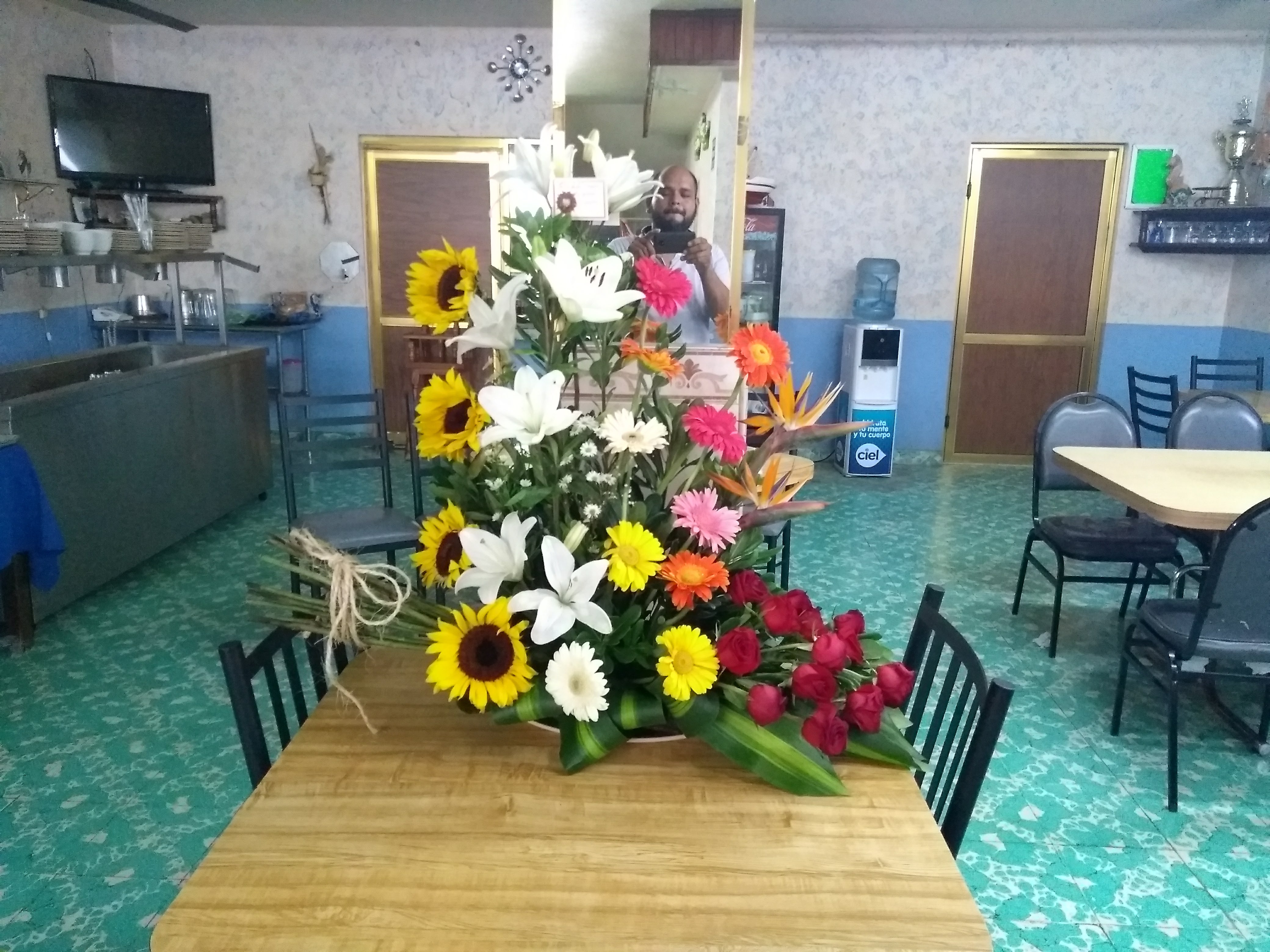 Restauran "La Perla" image 4