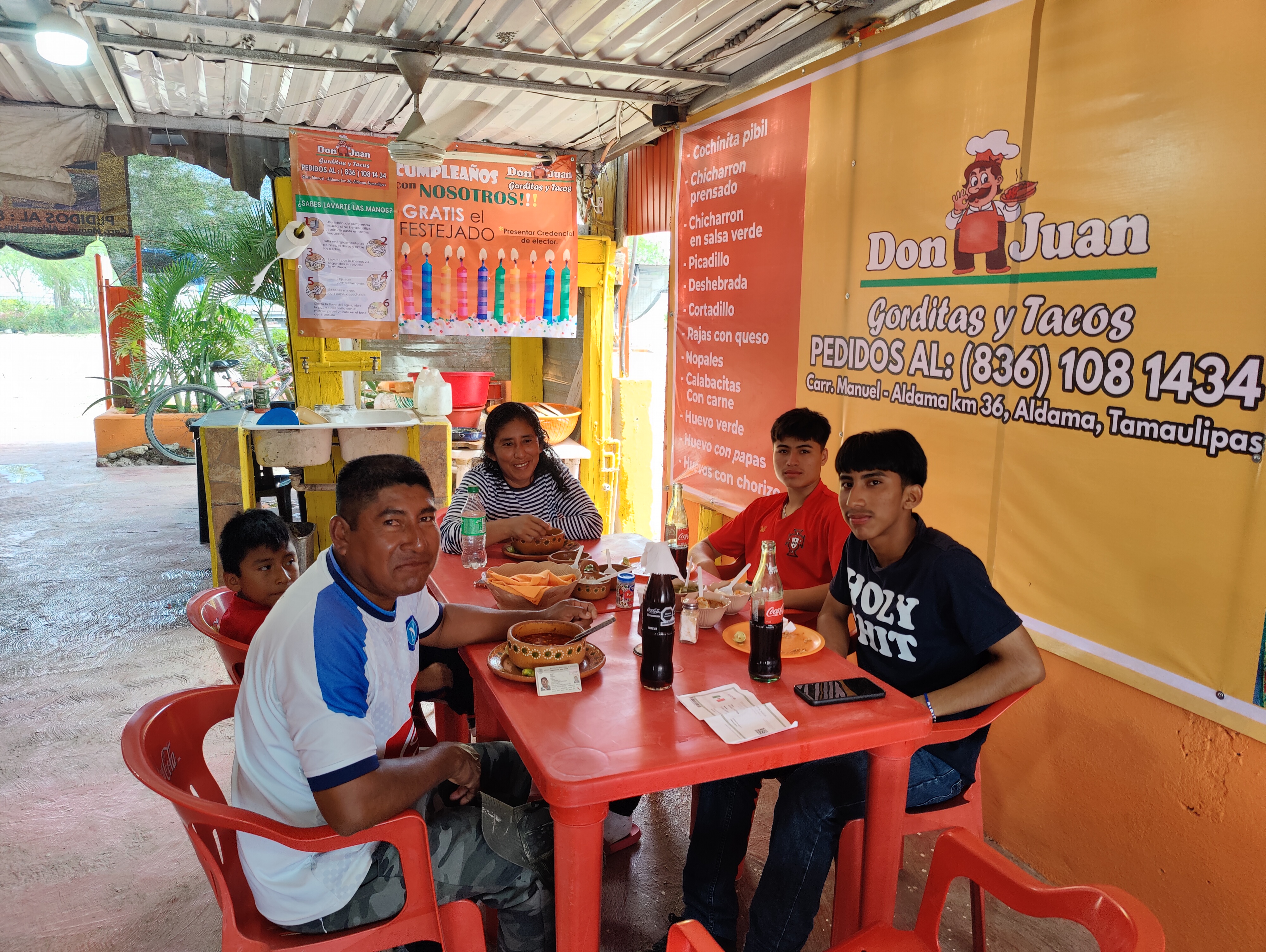 Tacos y Gorditas Don Juan image 3