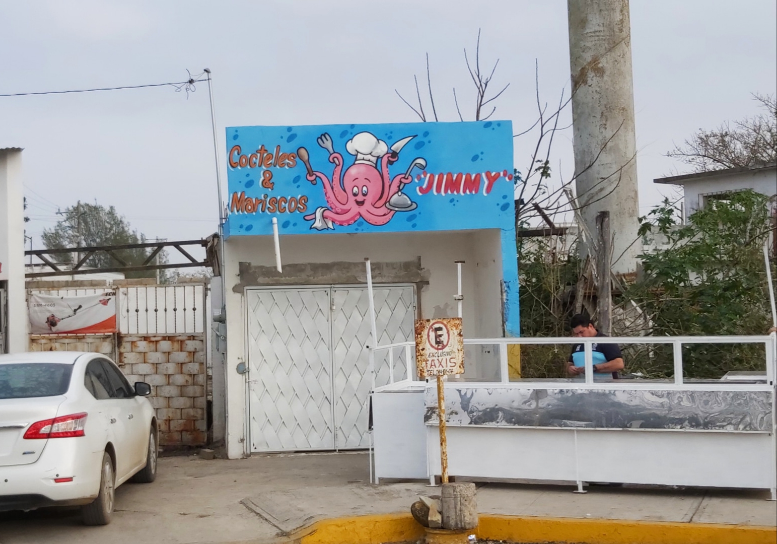 Cócteles y Mariscos "JIMMY" image 2