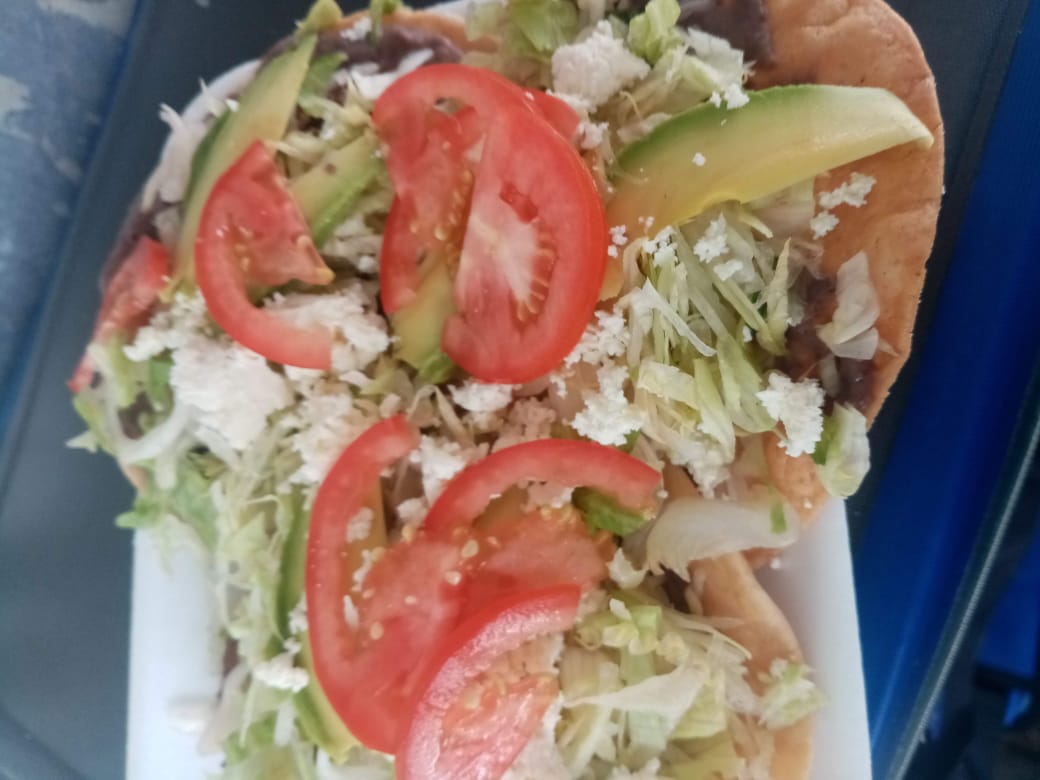 Taquitos la carreola image 3