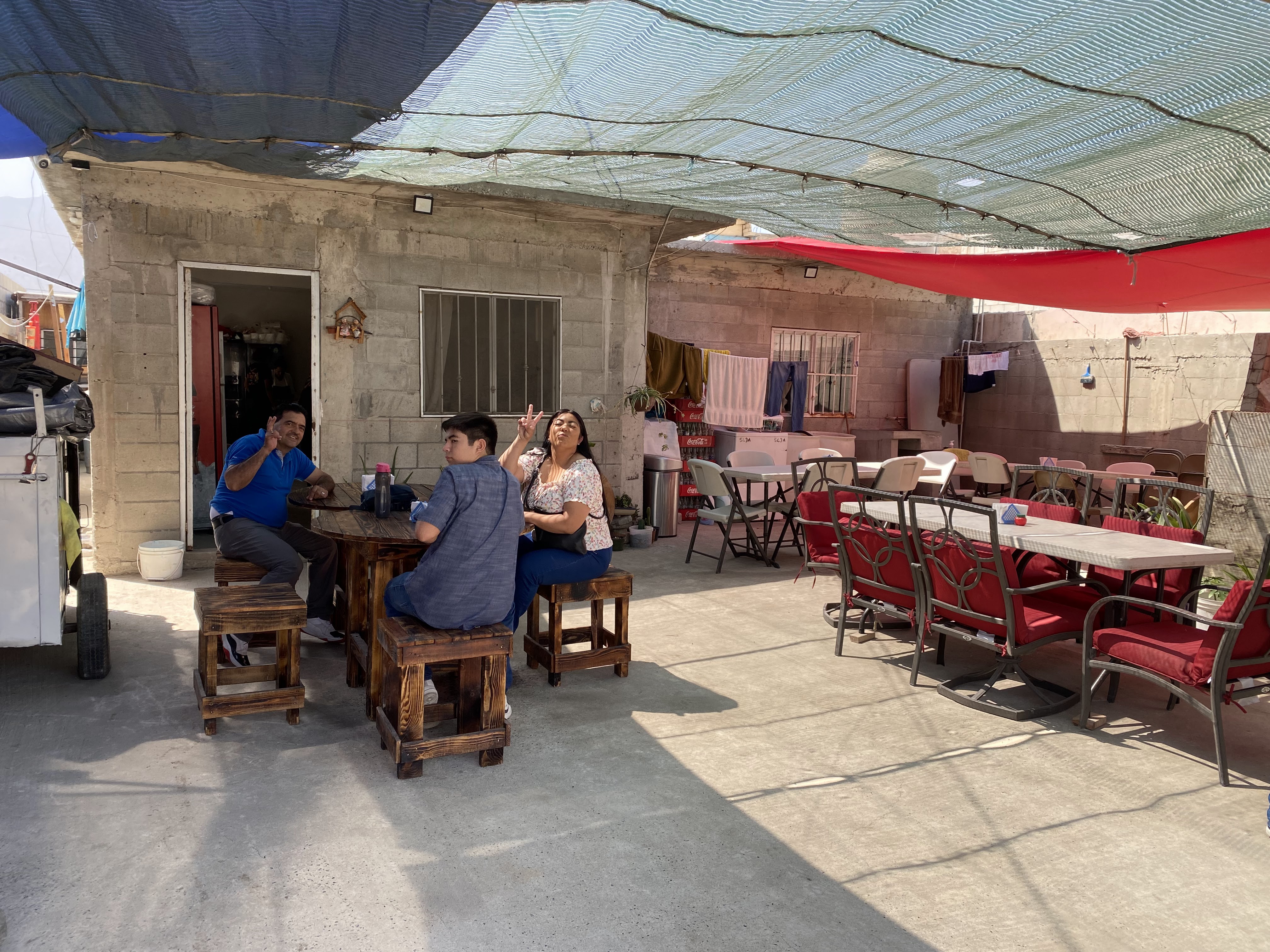 Señor taco-T de tijuana image 5