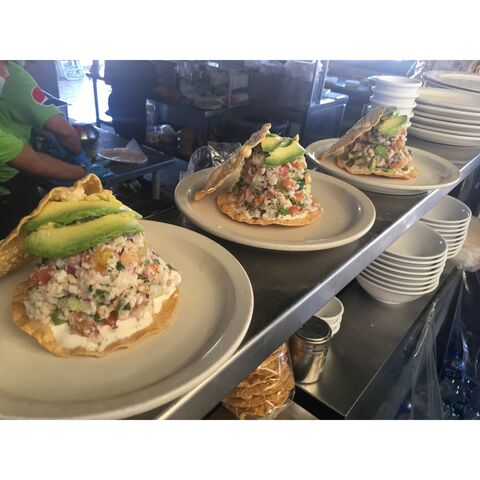 Mariscos Titos image 1