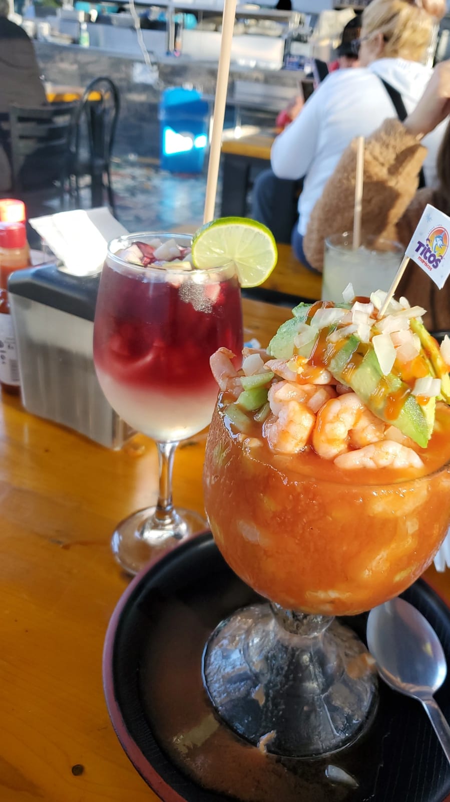Mariscos Titos image 3
