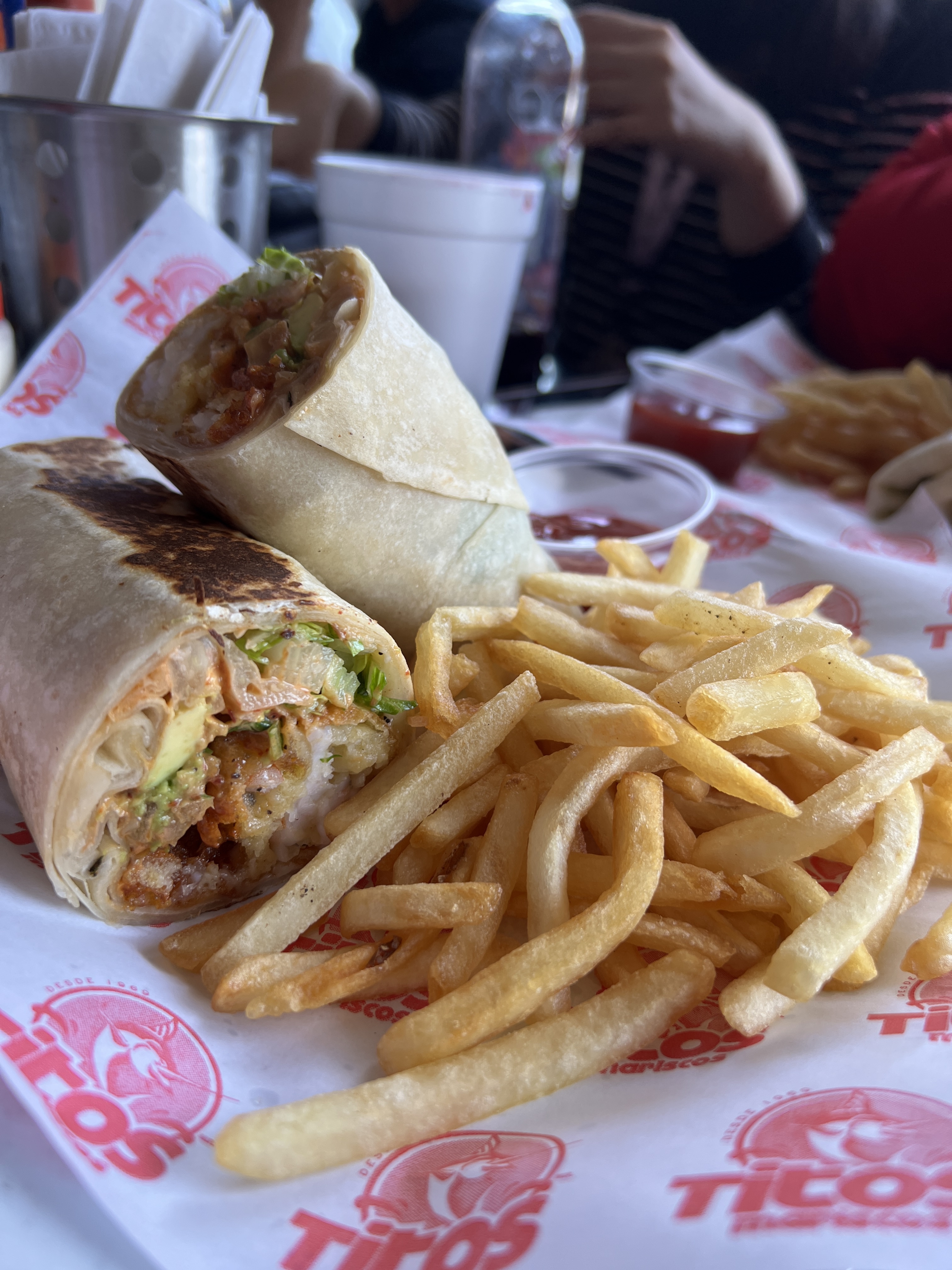 Mariscos Titos image 5