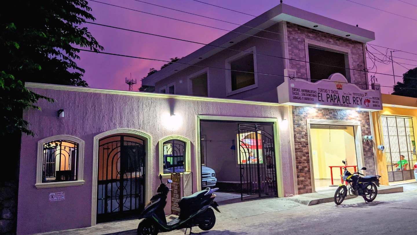 Tortas y Tacos D'panch image 2