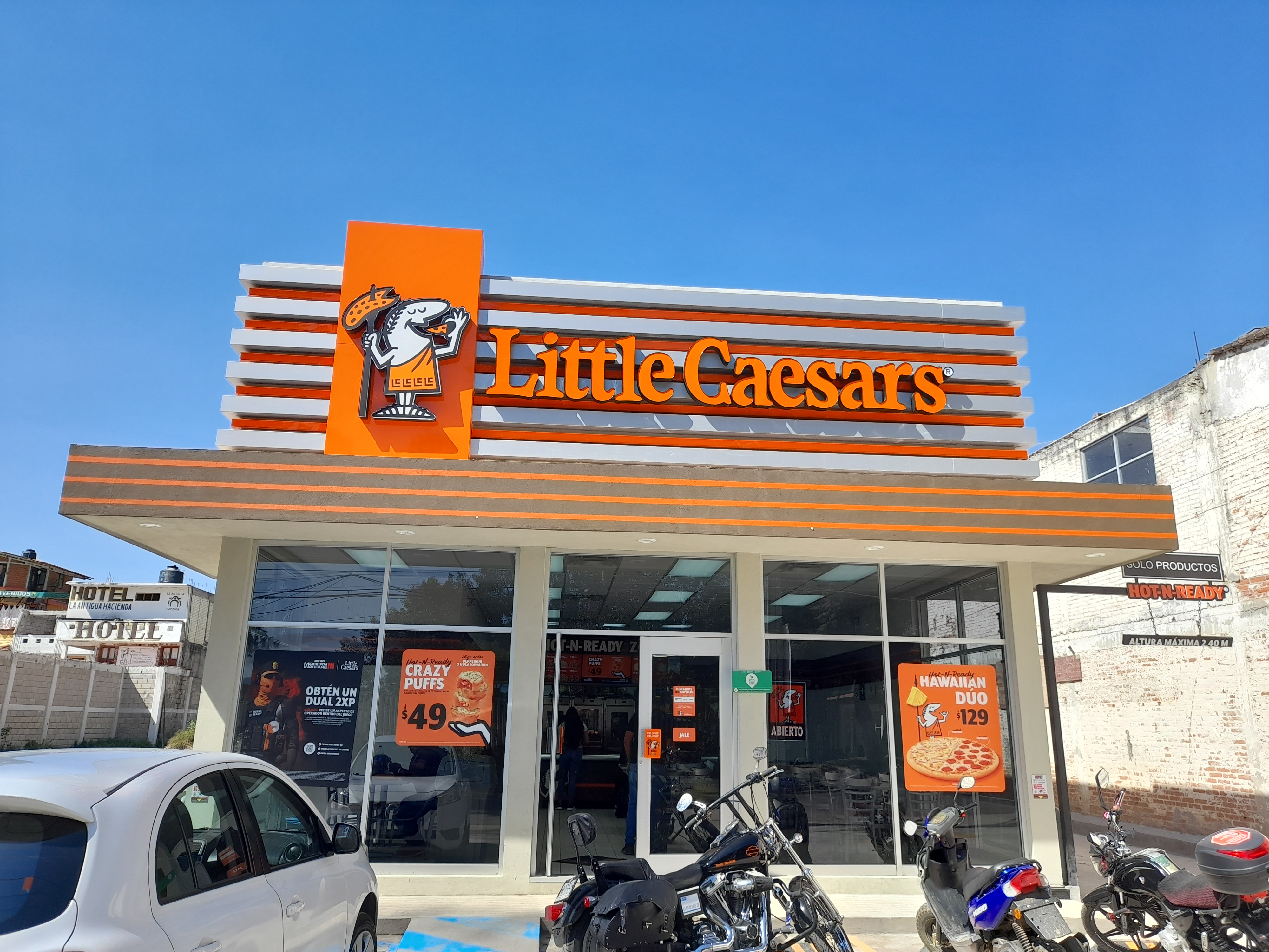 Little Caesars Pizza image 1