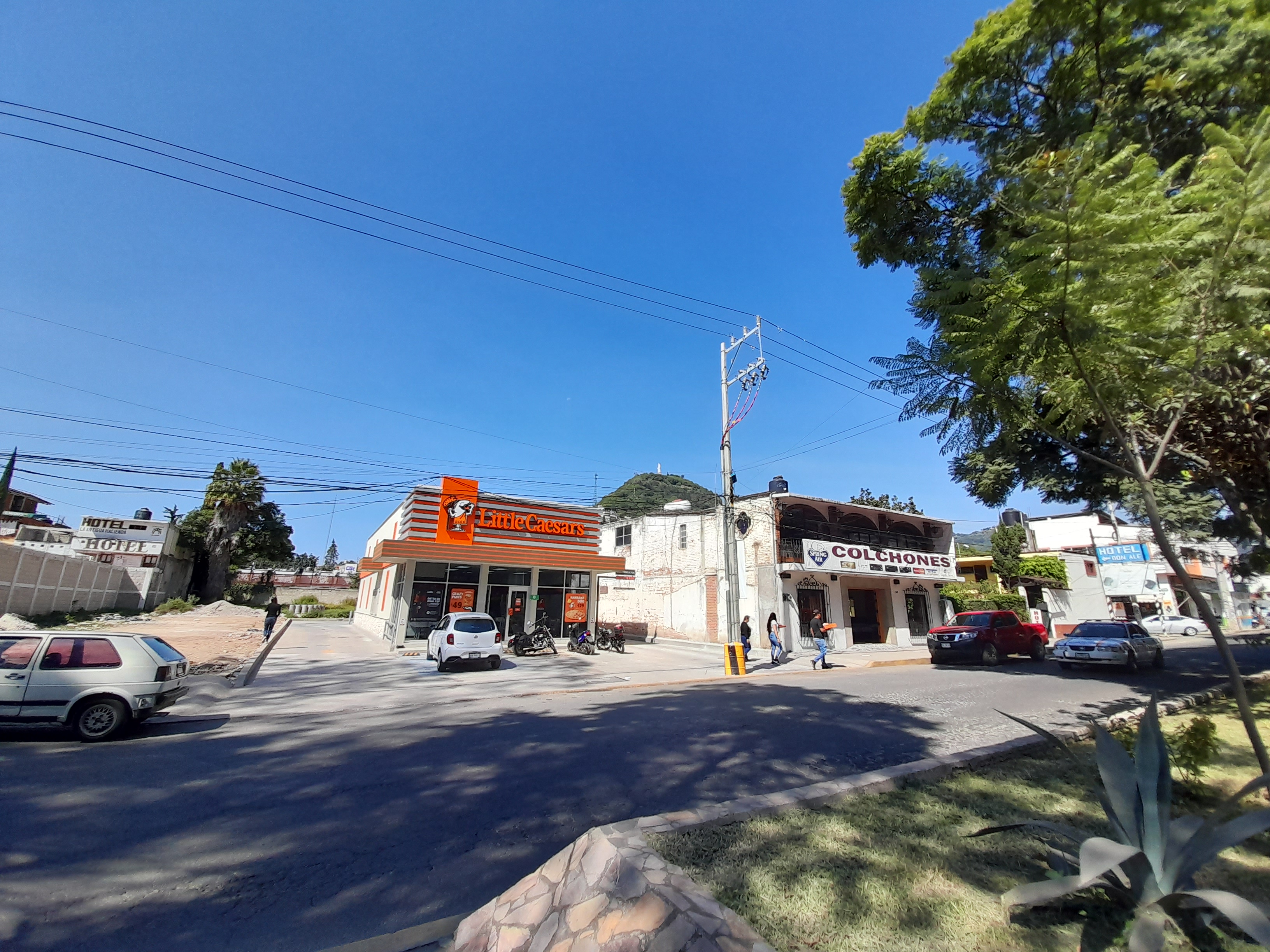 Little Caesars Pizza image 3