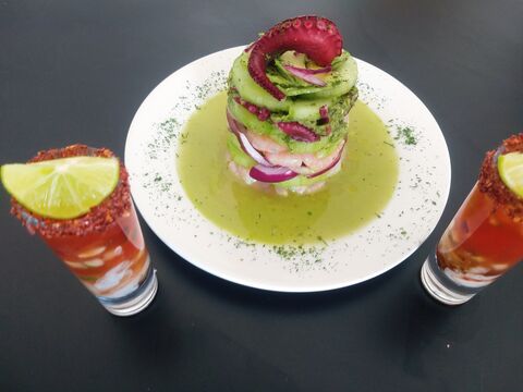 Mariscos Acuario image 5