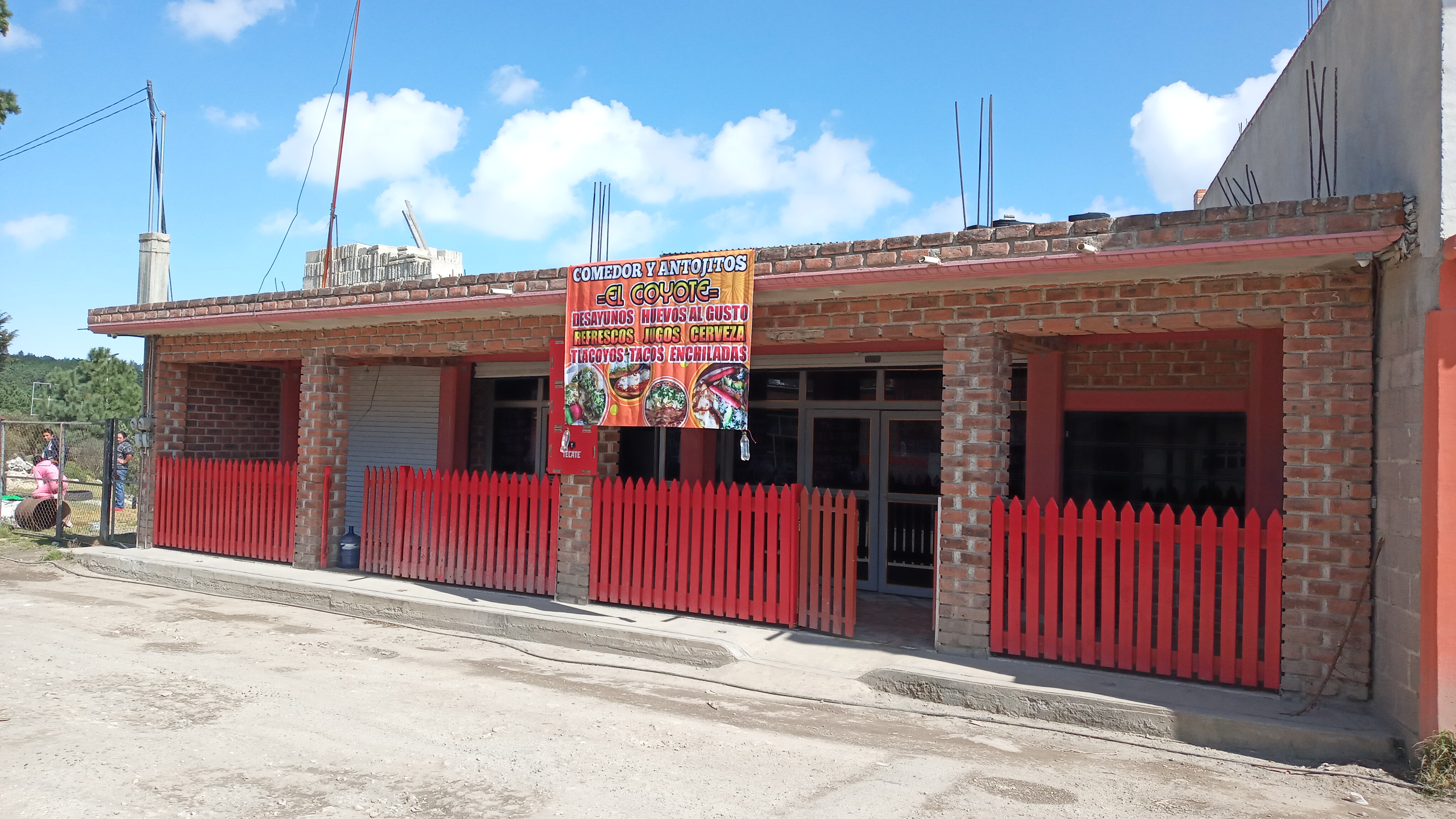 Comedor El Coyote image 1