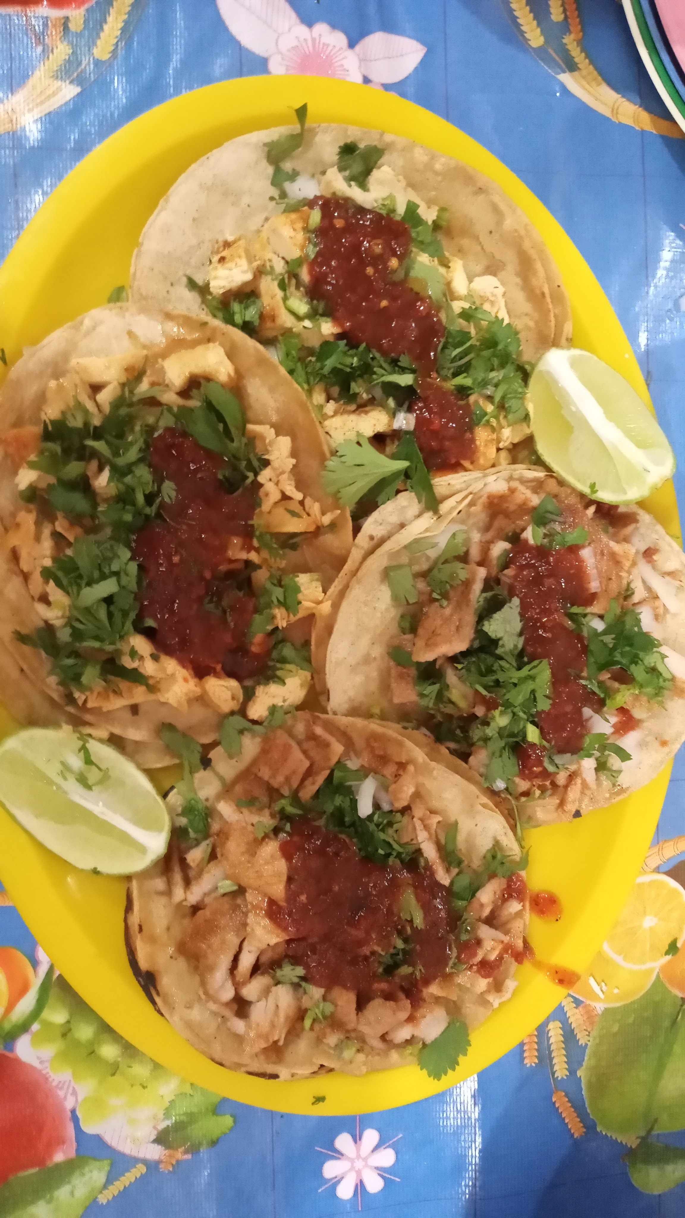 Comedor El Coyote image 7