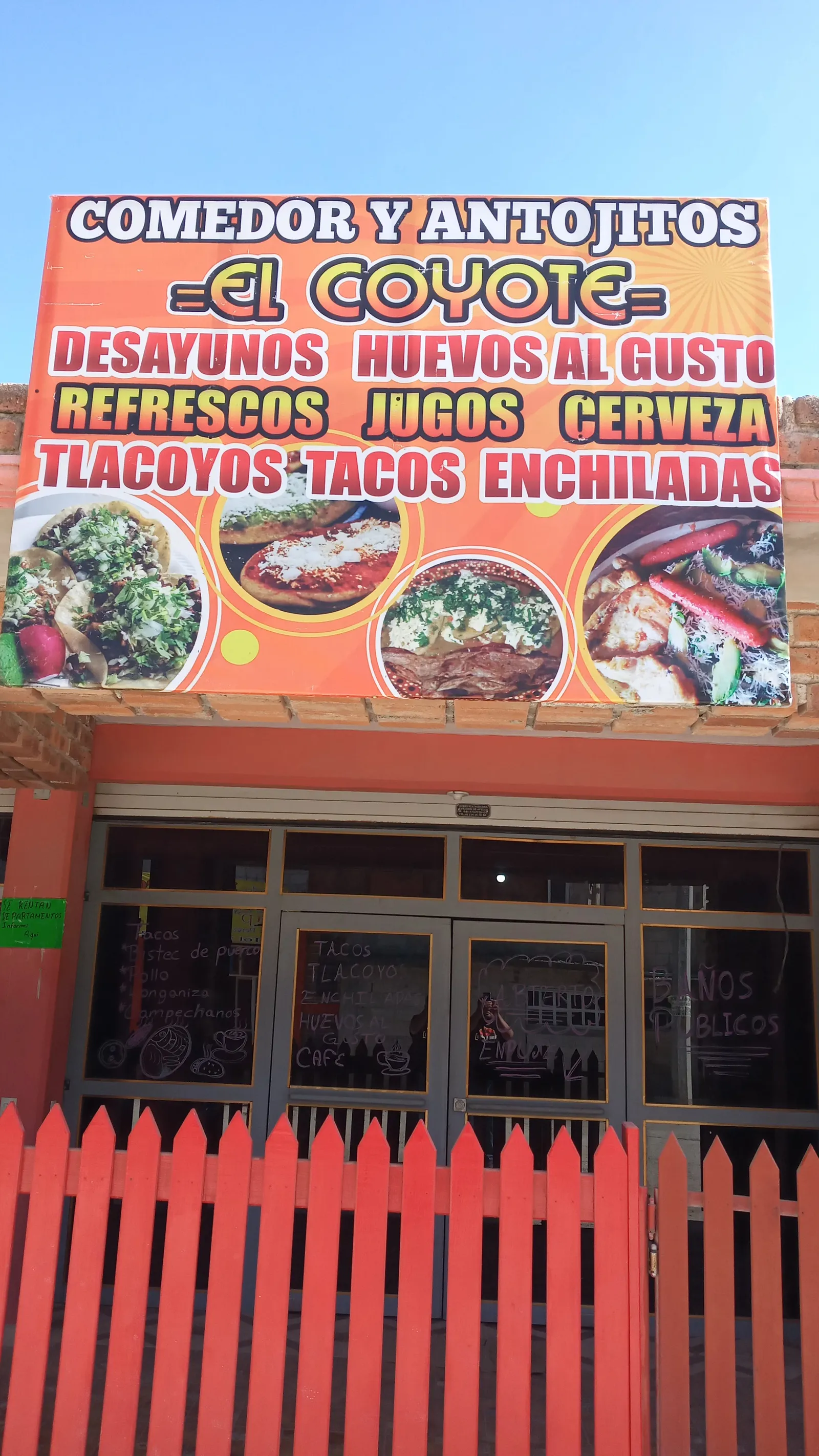 Comedor El Coyote image 8