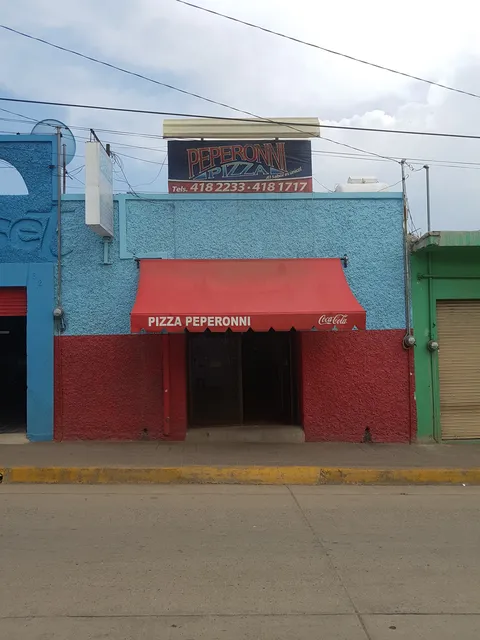 Peperonni's Pizza image 4