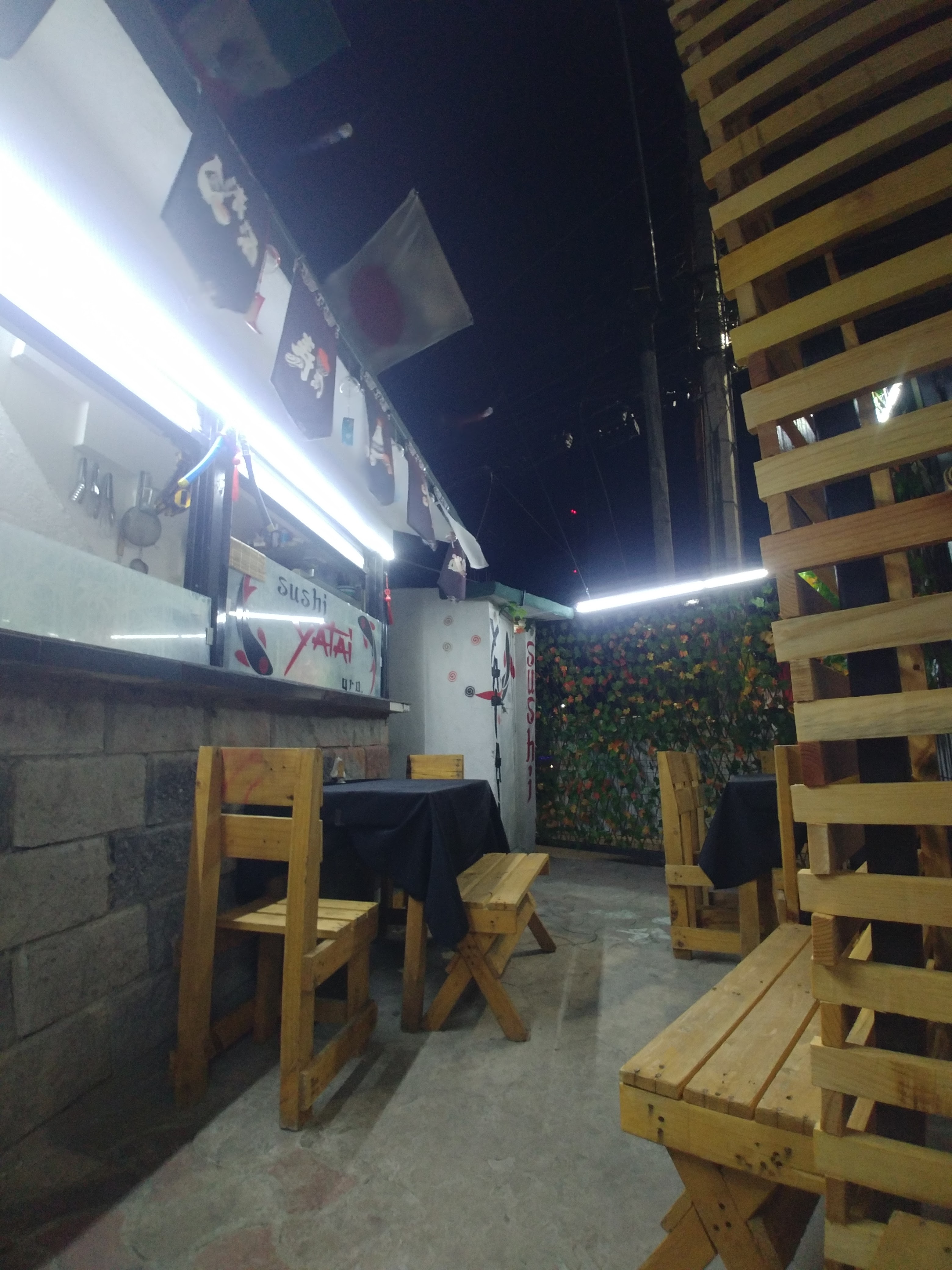 Sushi Yatai Qro image 10