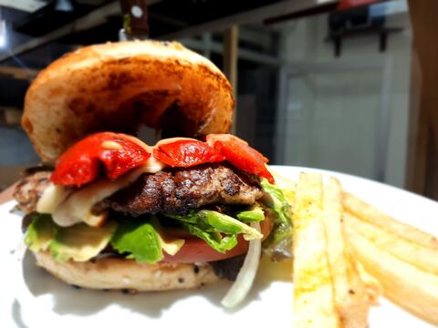 Collins Burgers image 8