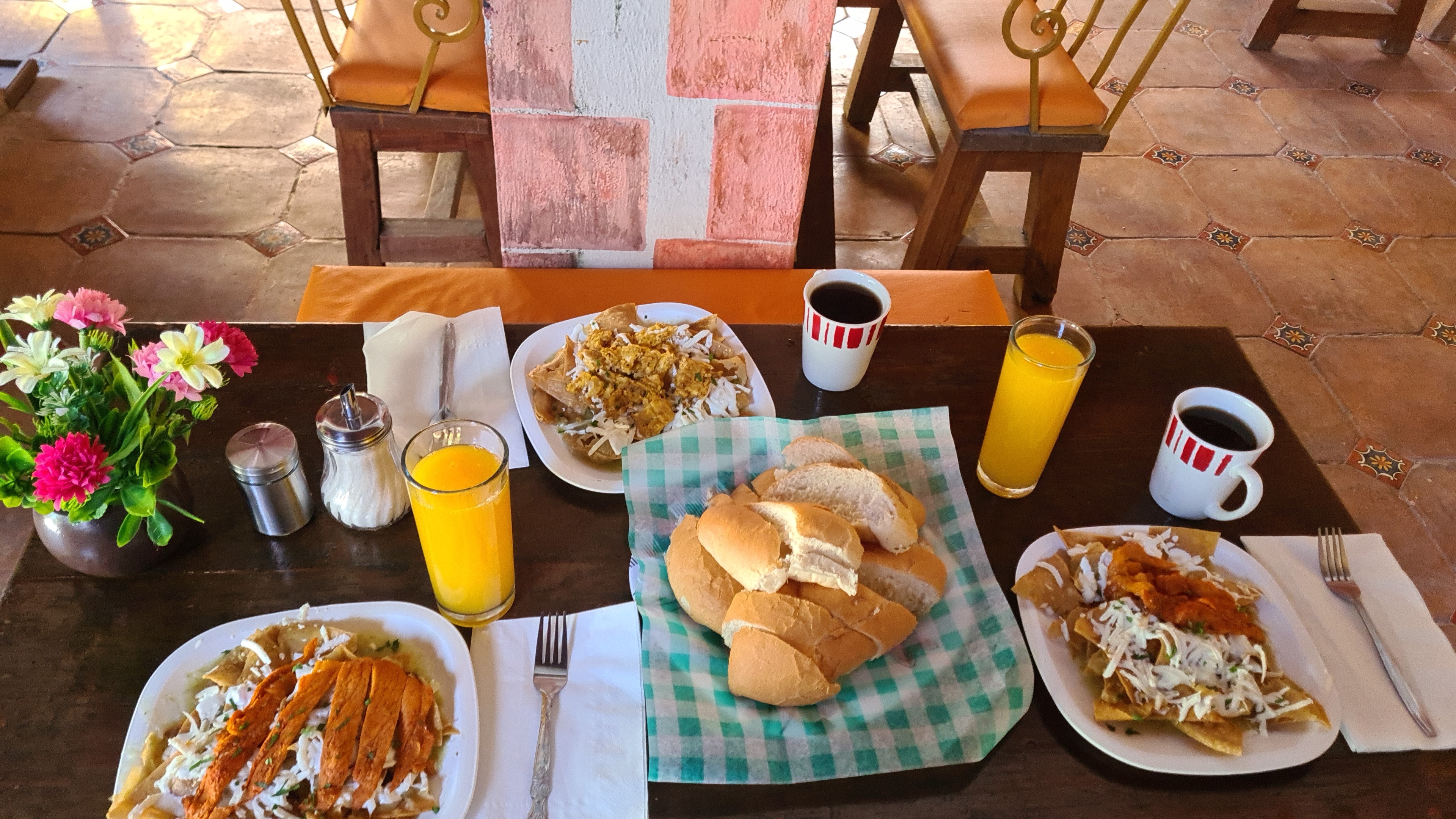 Collins Burgers image 9