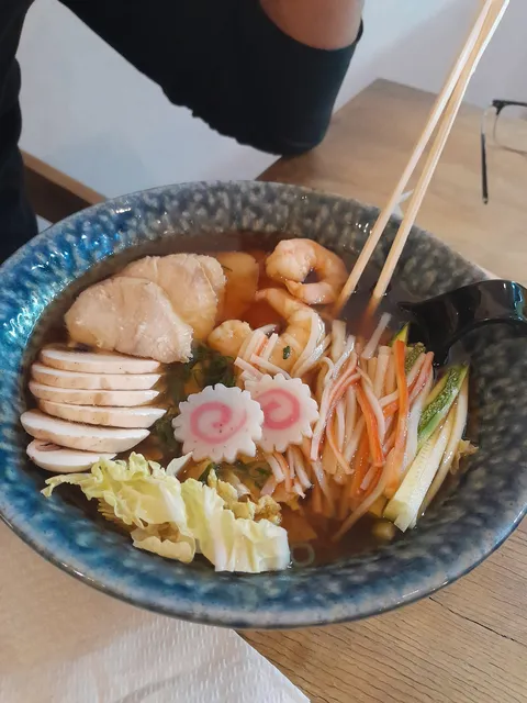 Yuzu Sushi image 7