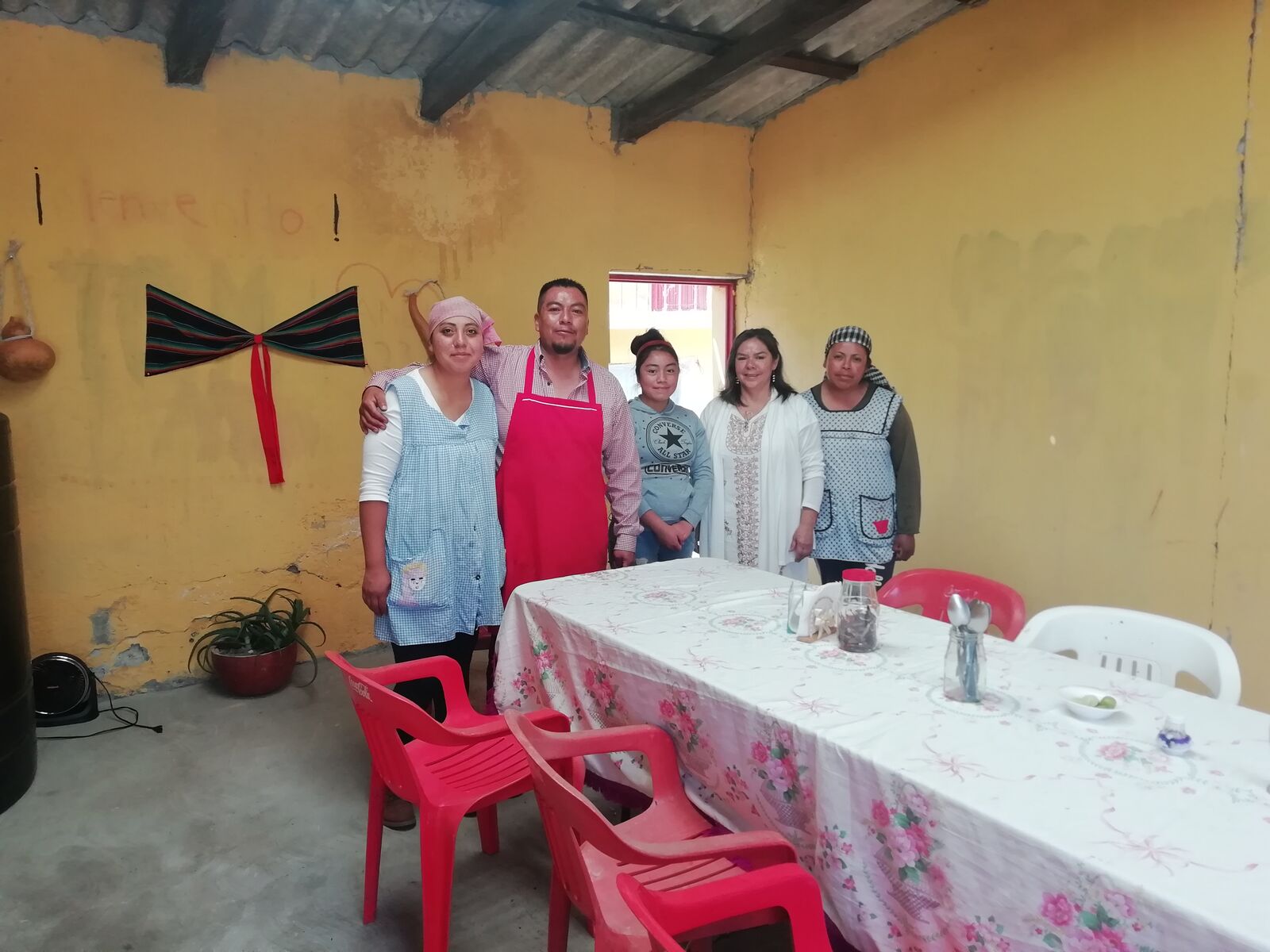 Pulque La doña y mole Araceli image 9