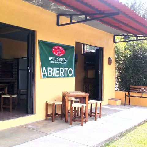 Betos Pizza cuadrilla image 8