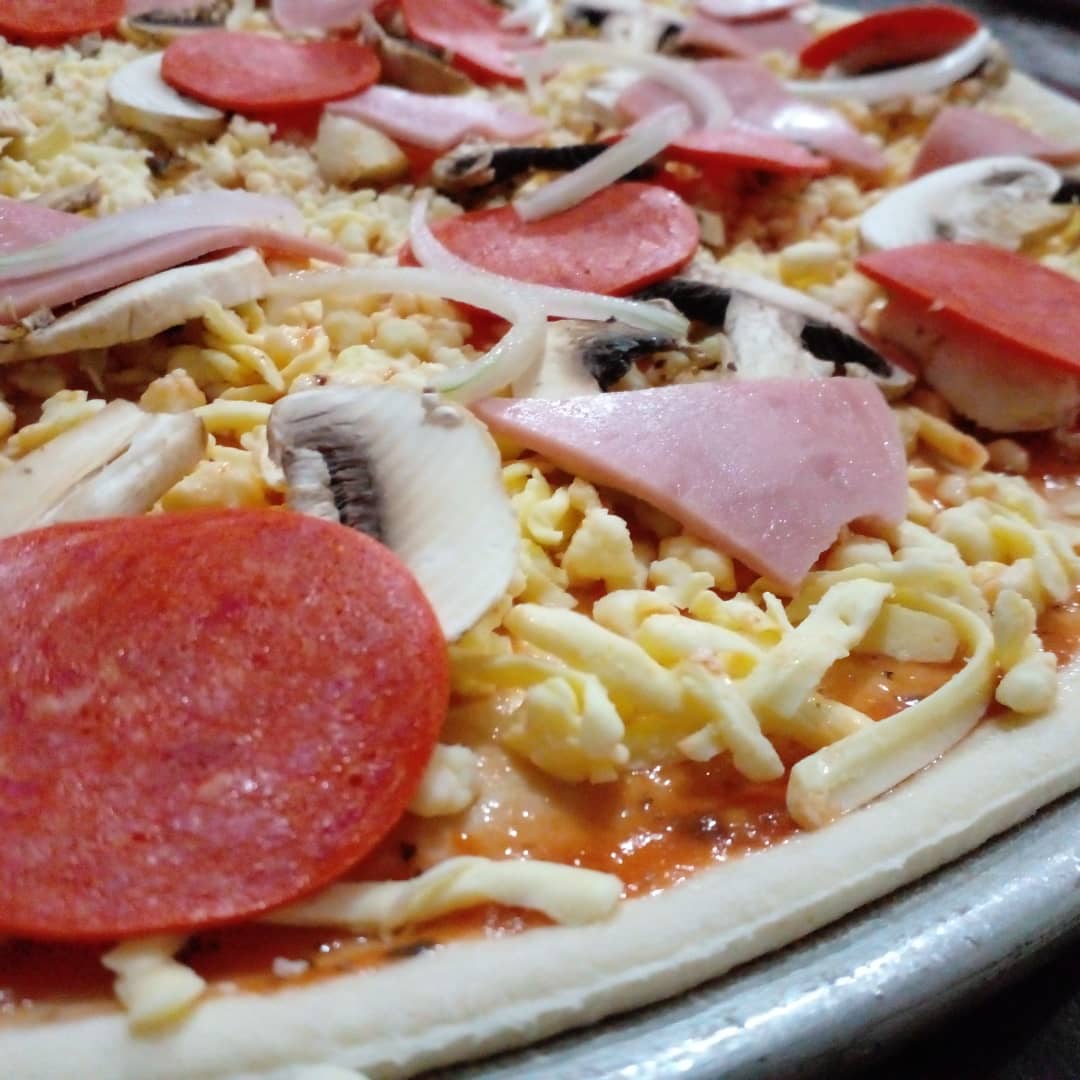 Vane'ss pizza image 1