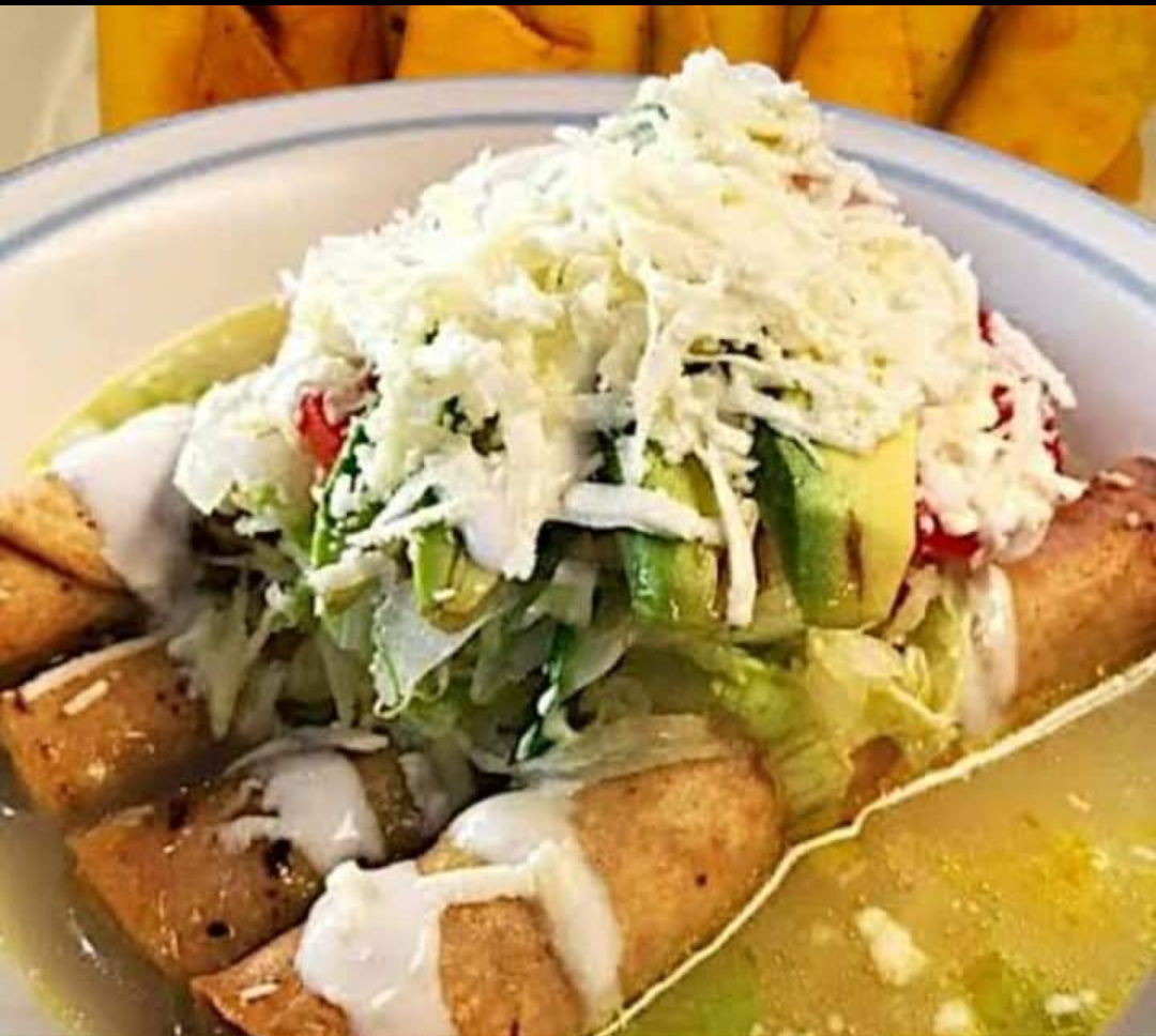 Pozoleria Doña Elia image 10