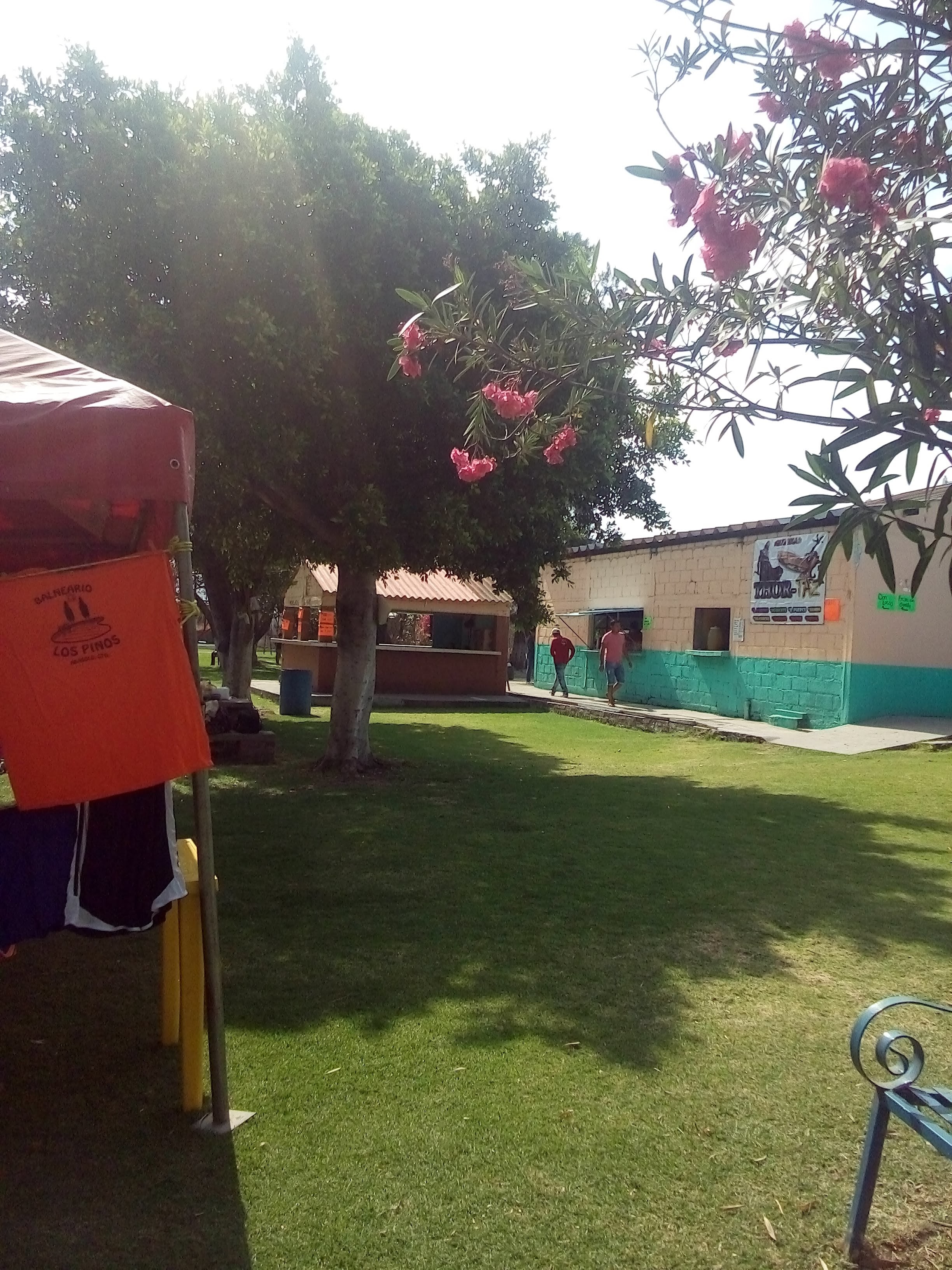 Balneario los pinos Country Club image 2