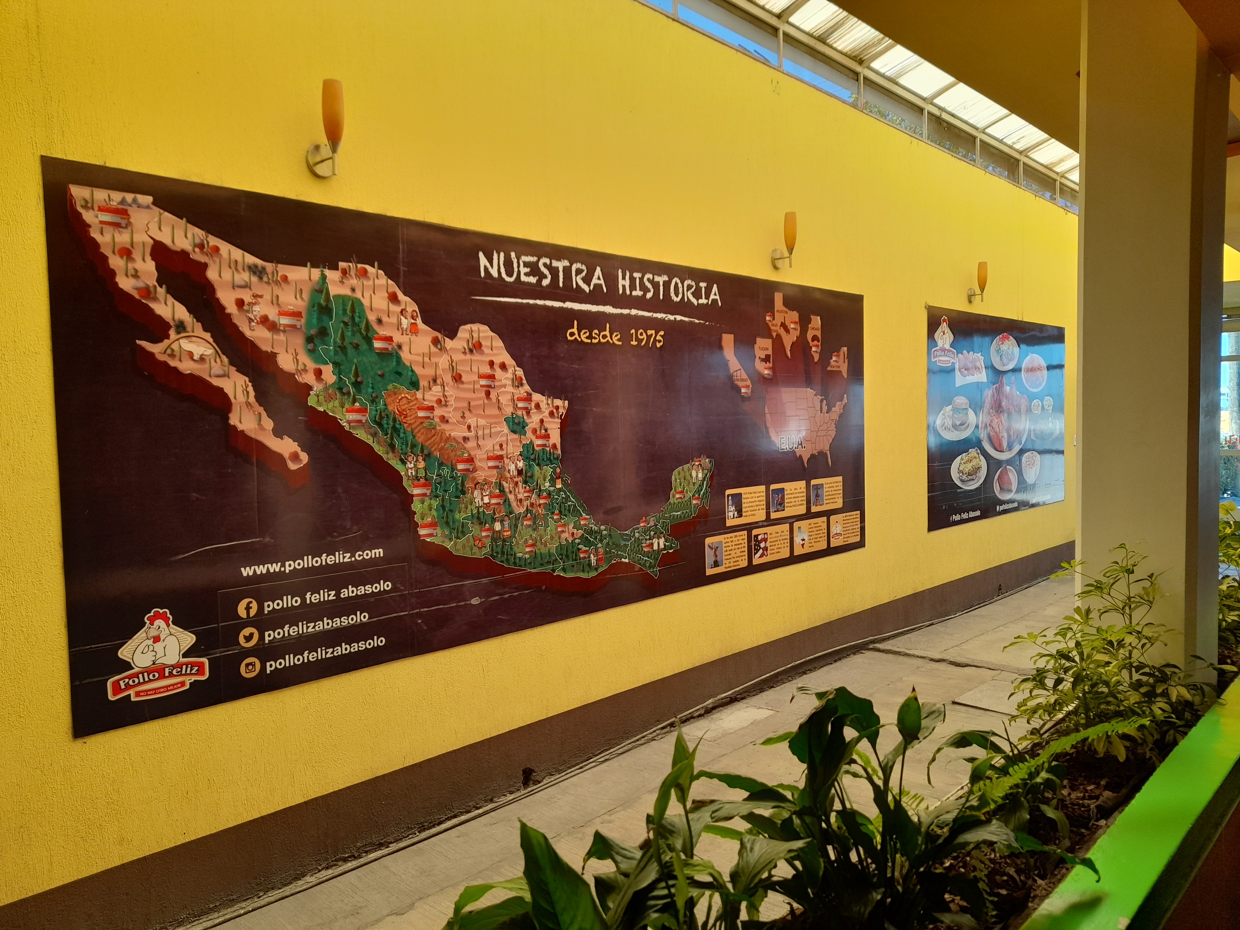Pollo Feliz image 5