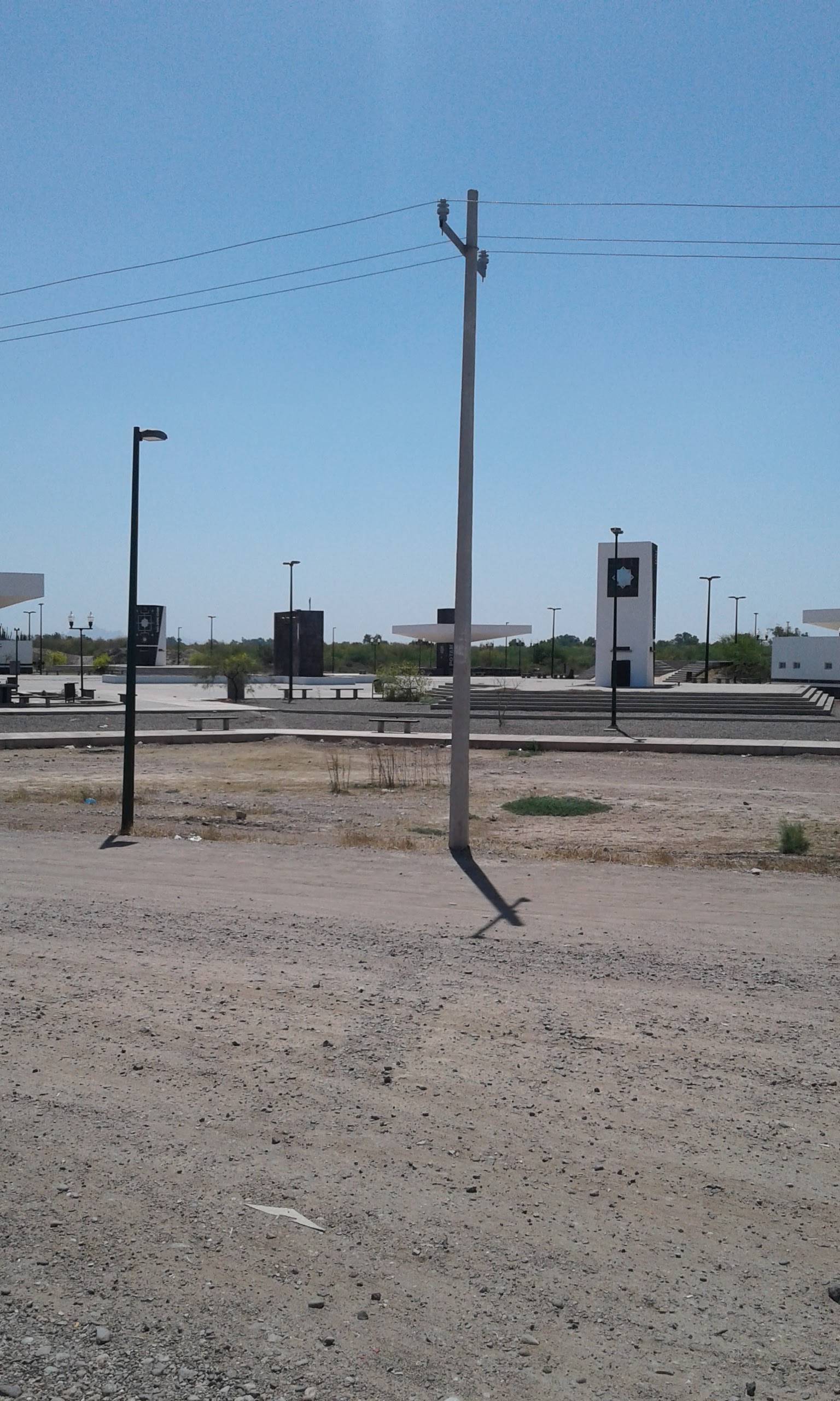 Pollo Feliz image 10