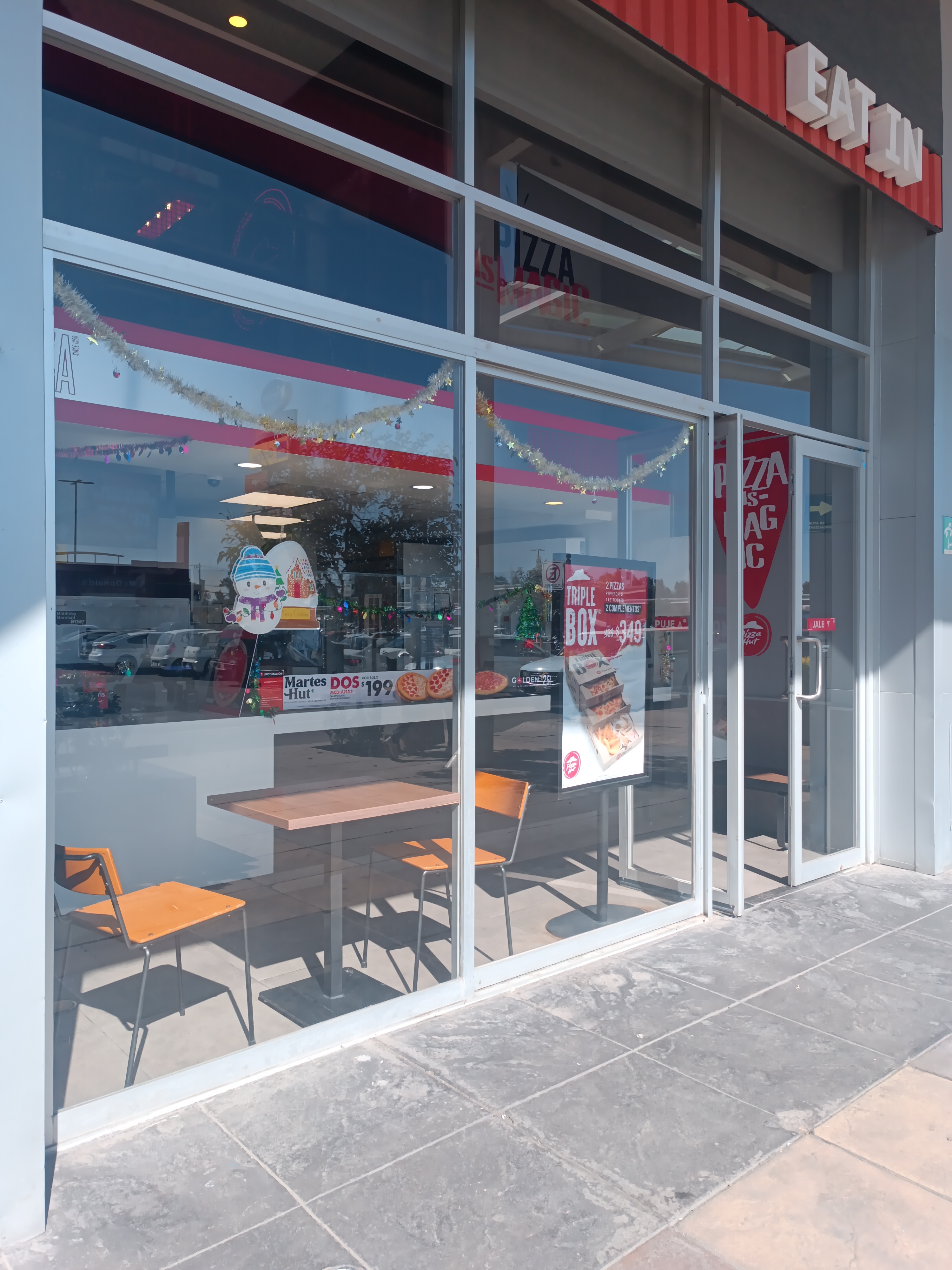 Pizza Hut TC Zumpango image 5