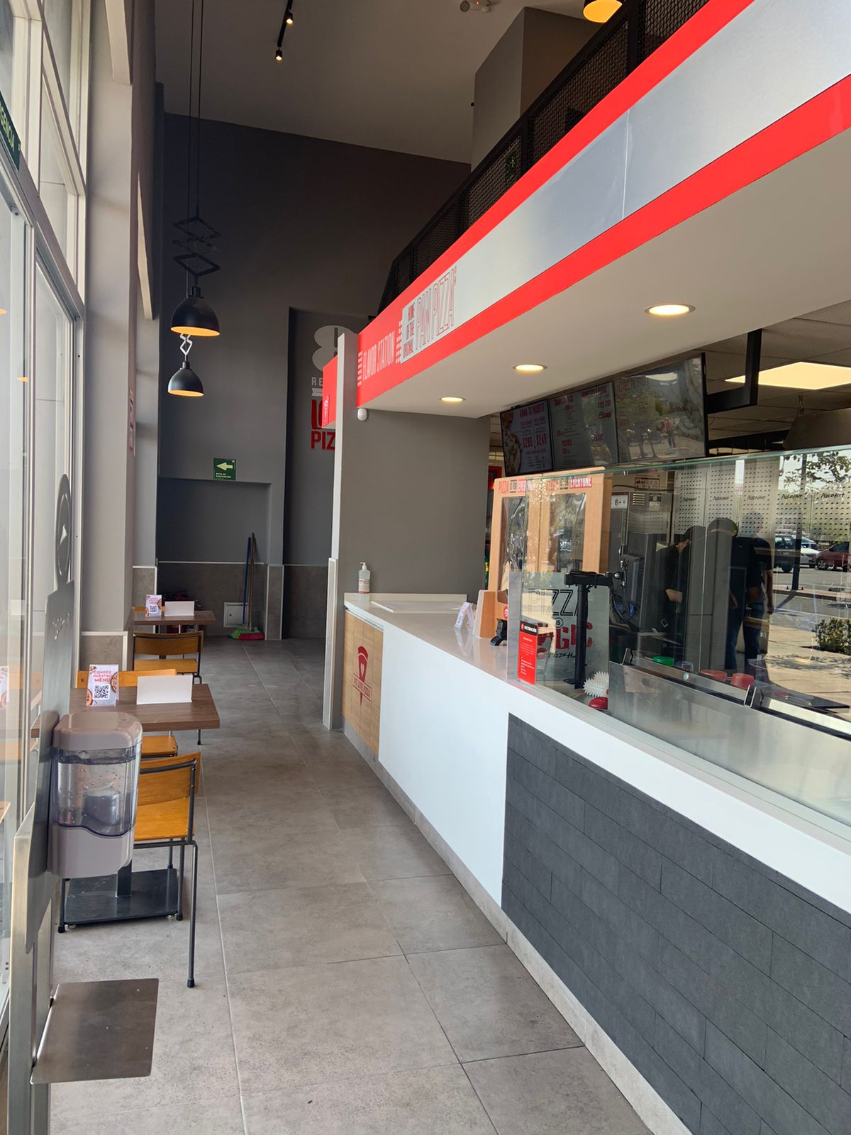 Pizza Hut TC Zumpango image 10