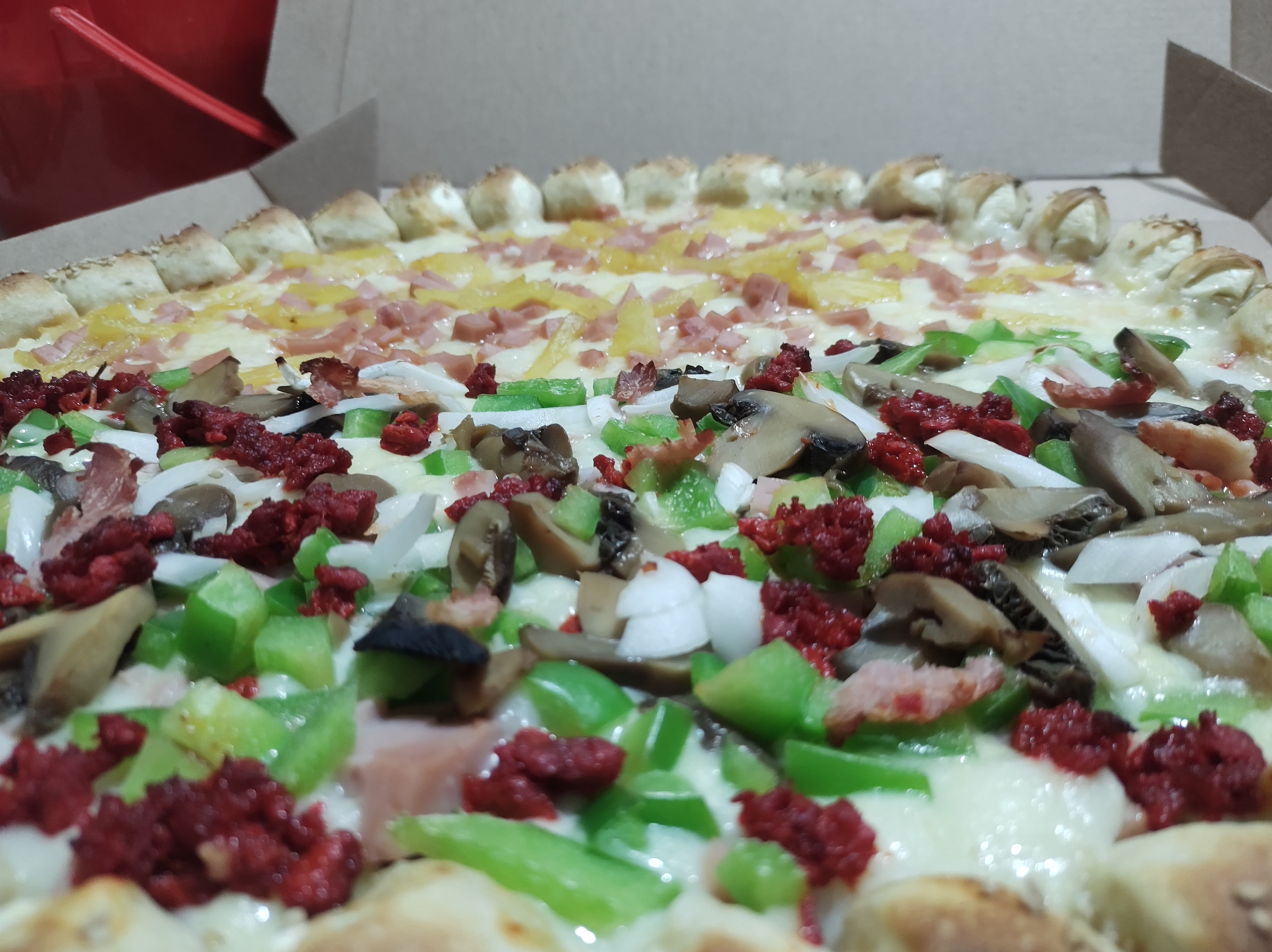 Jaret's pizza image 8