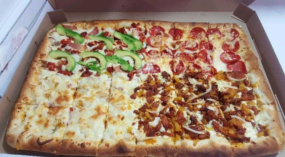 Jaret's pizza image 10