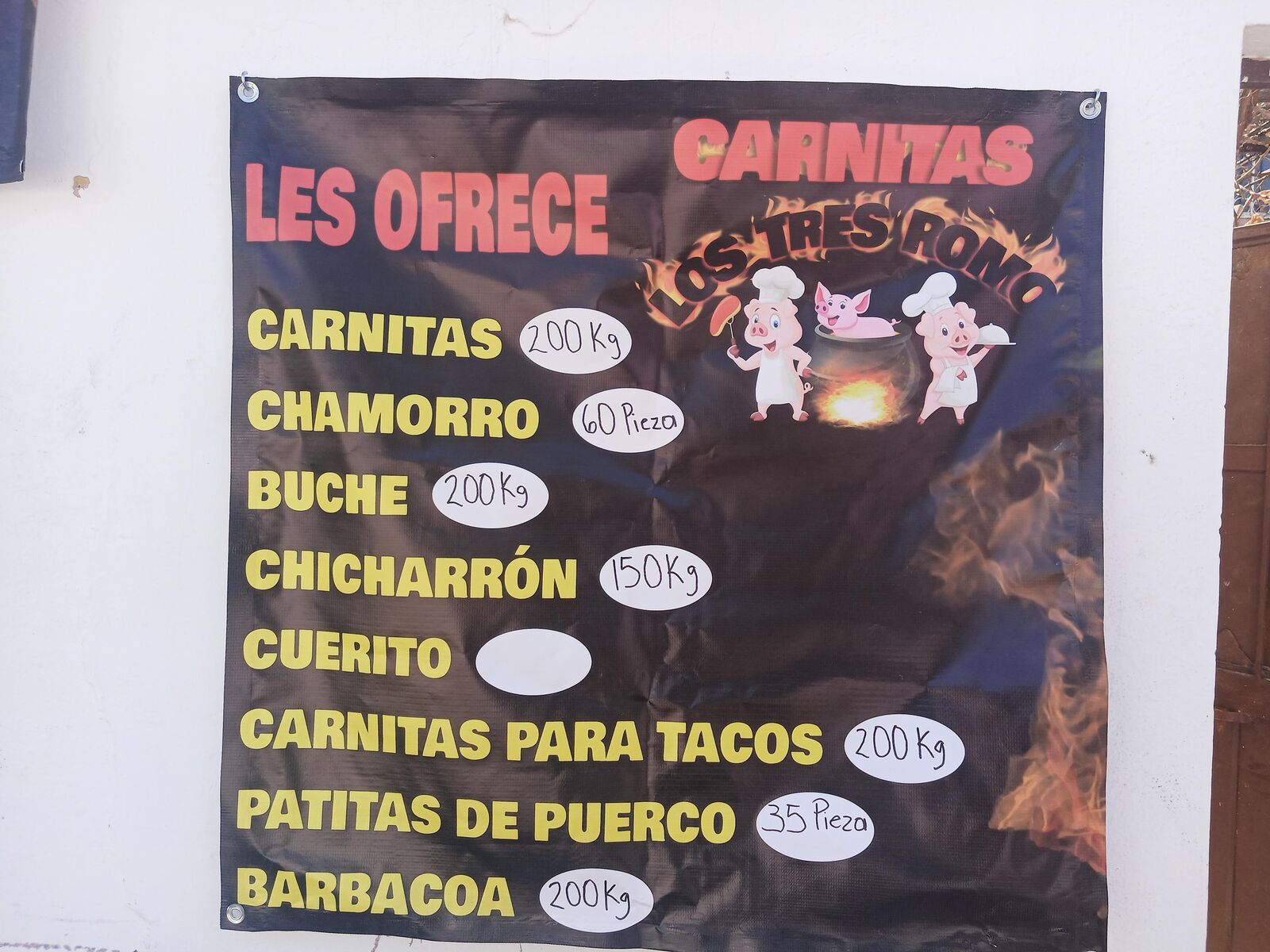 CARNITAS LOS TRES ROMO image 2