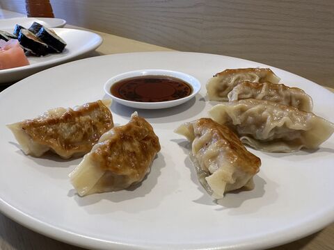 DOS Sushi image 3