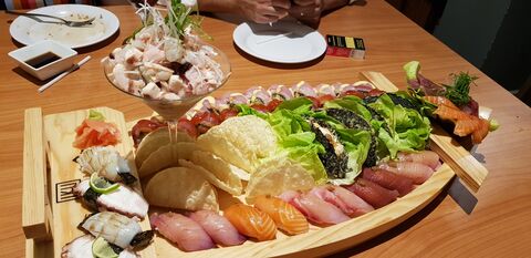 IKU SUSHI image 2