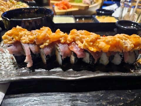IKU SUSHI image 4