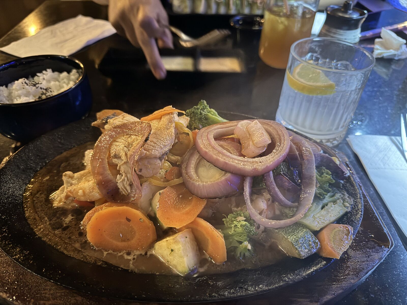 IKU SUSHI image 9