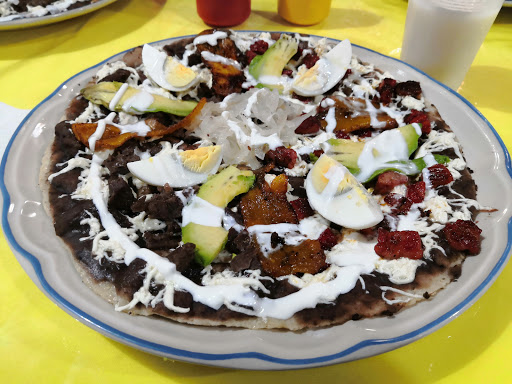 Antojitos Daniel image 1