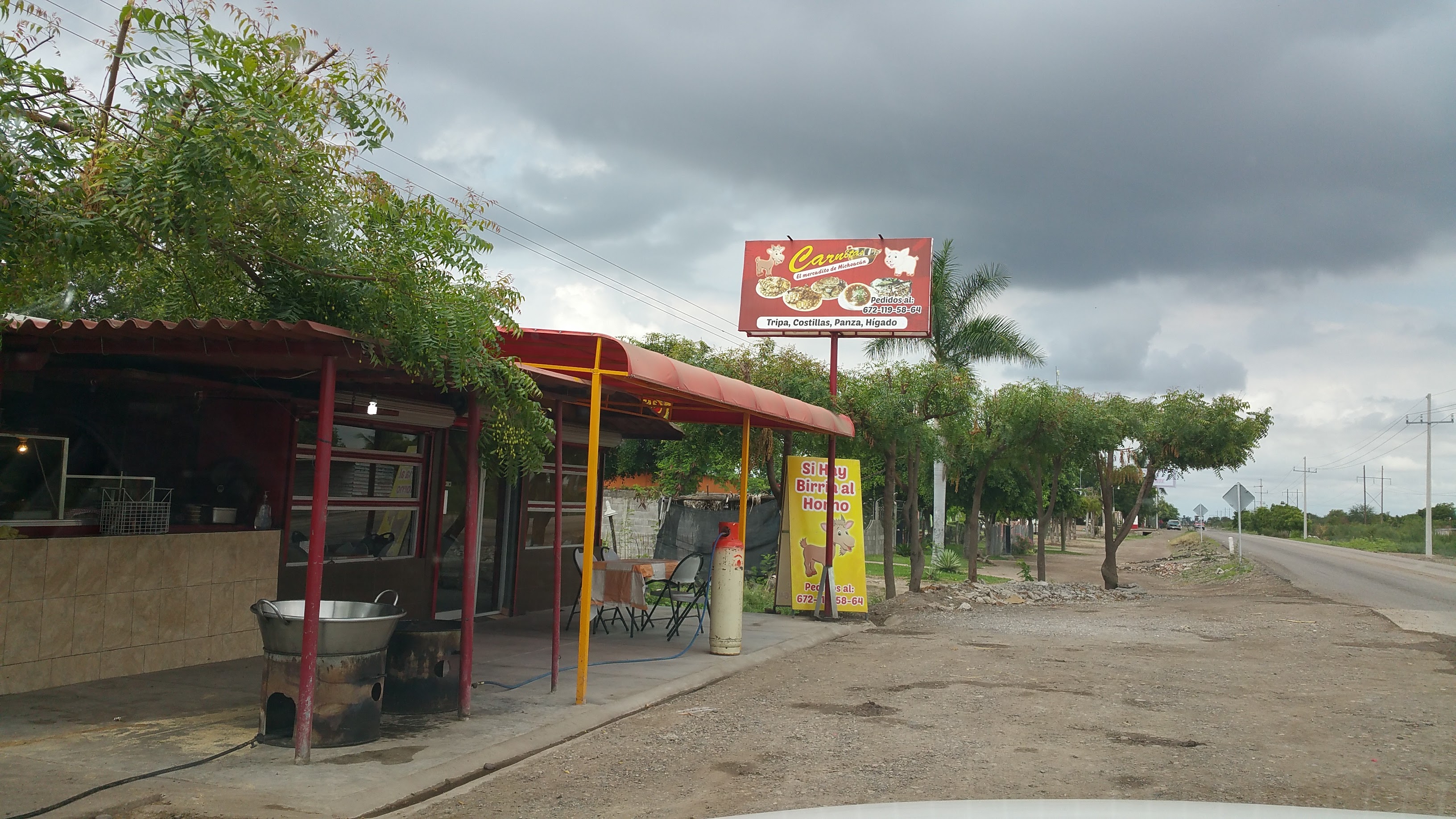 Carnitas El Mercadito De Michoacán image 1
